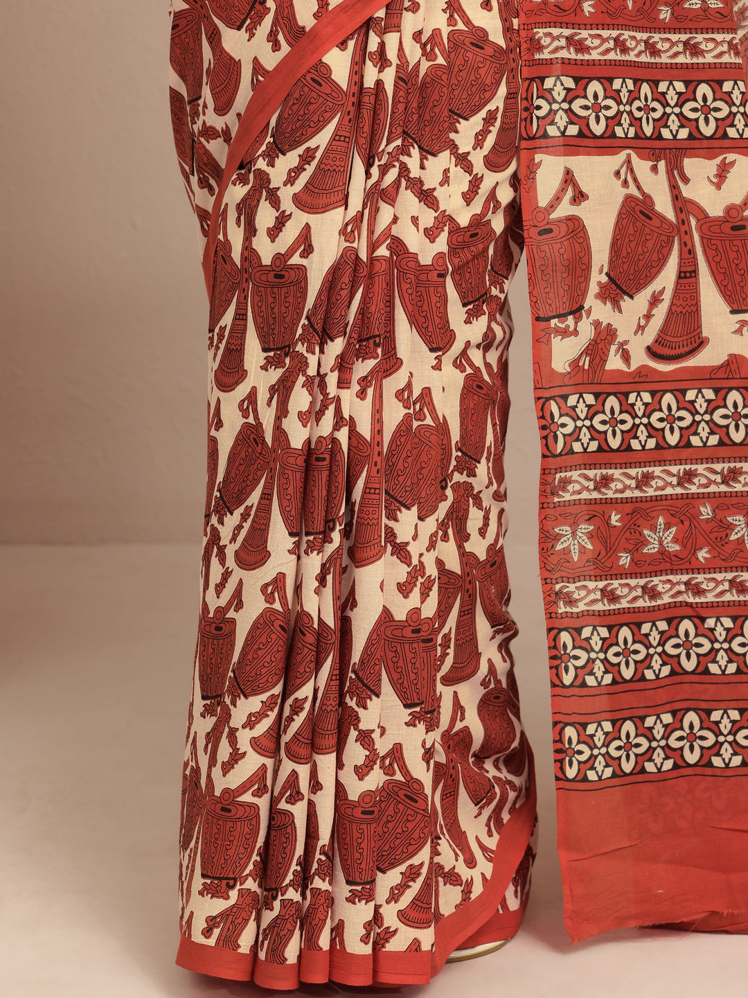  Red Block Printed Cotton Saree With Unstitched Blouse Piece 