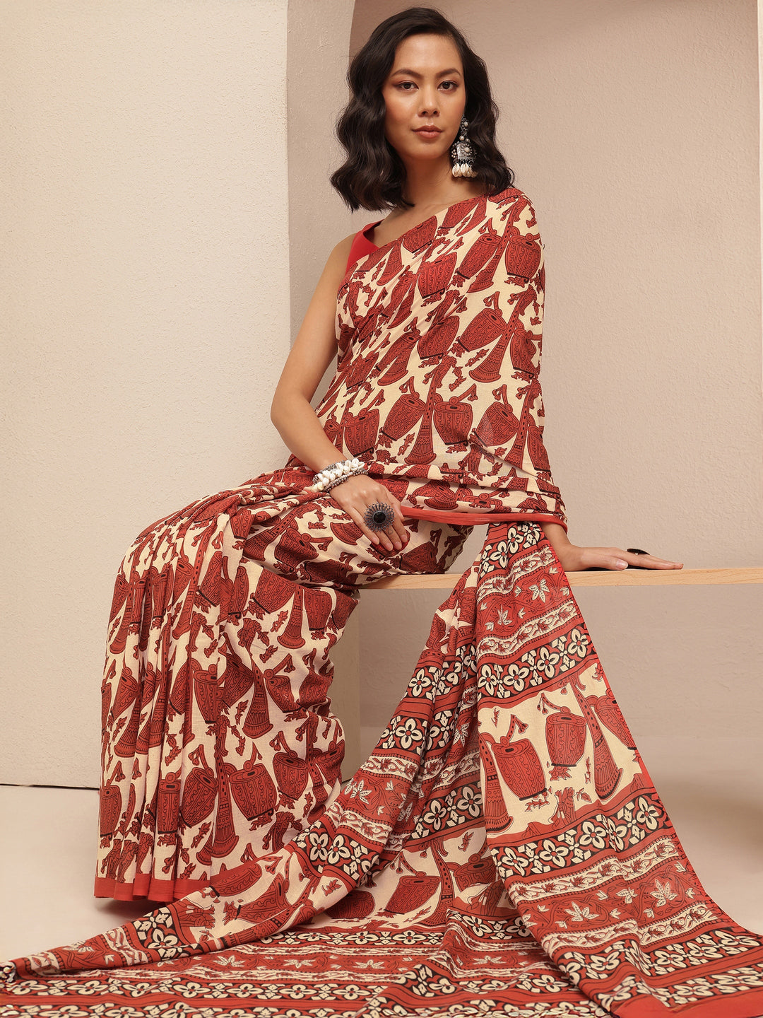  Red Block Printed Cotton Saree With Unstitched Blouse Piece 