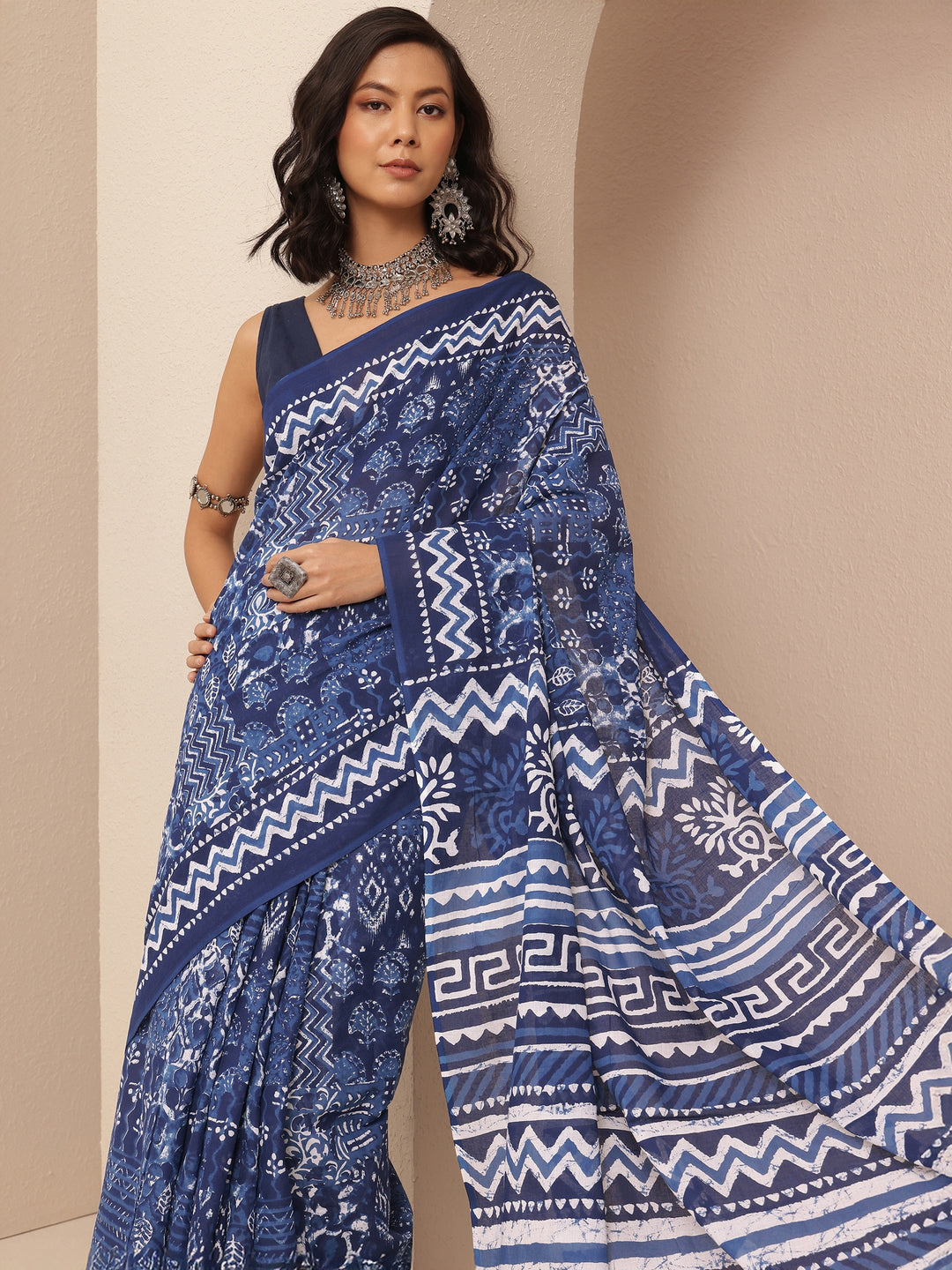  Navy Blue Printed Cotton Saree With Unstitched Blouse Piece 