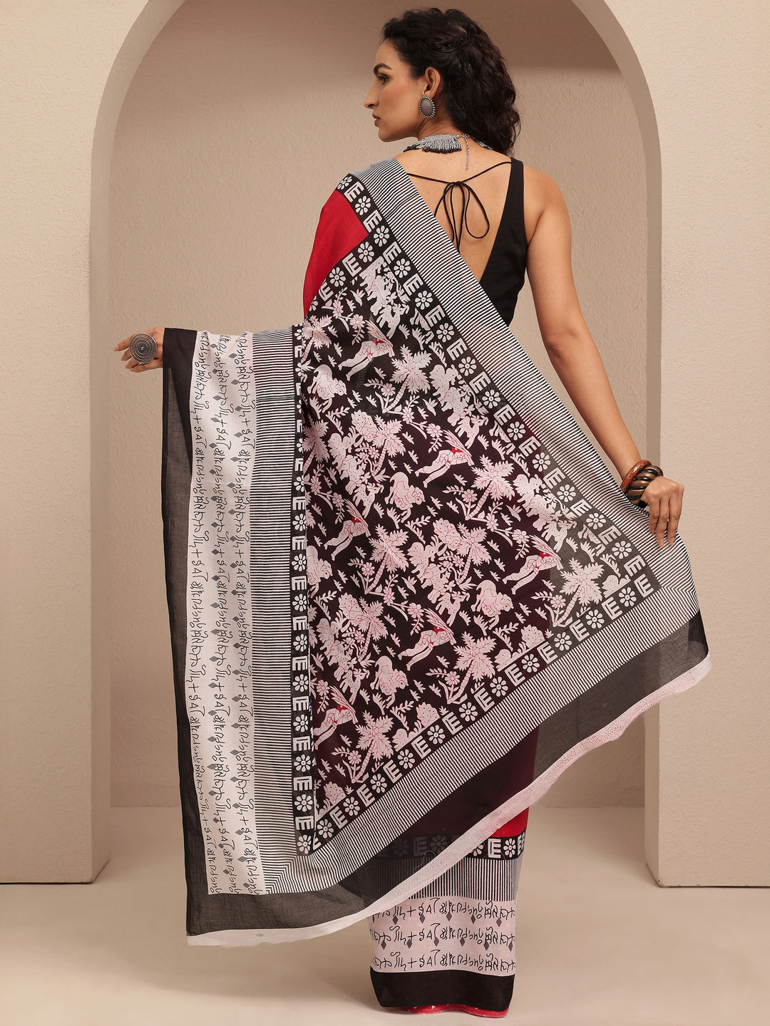  Red Solid Cotton Saree With Unstitched Blouse Piece 