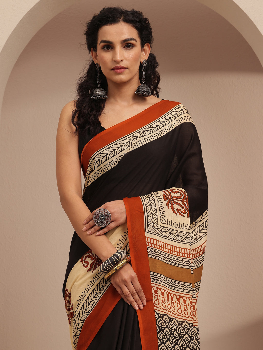  Black Printed Cotton Saree With Unstitched Blouse Piece 