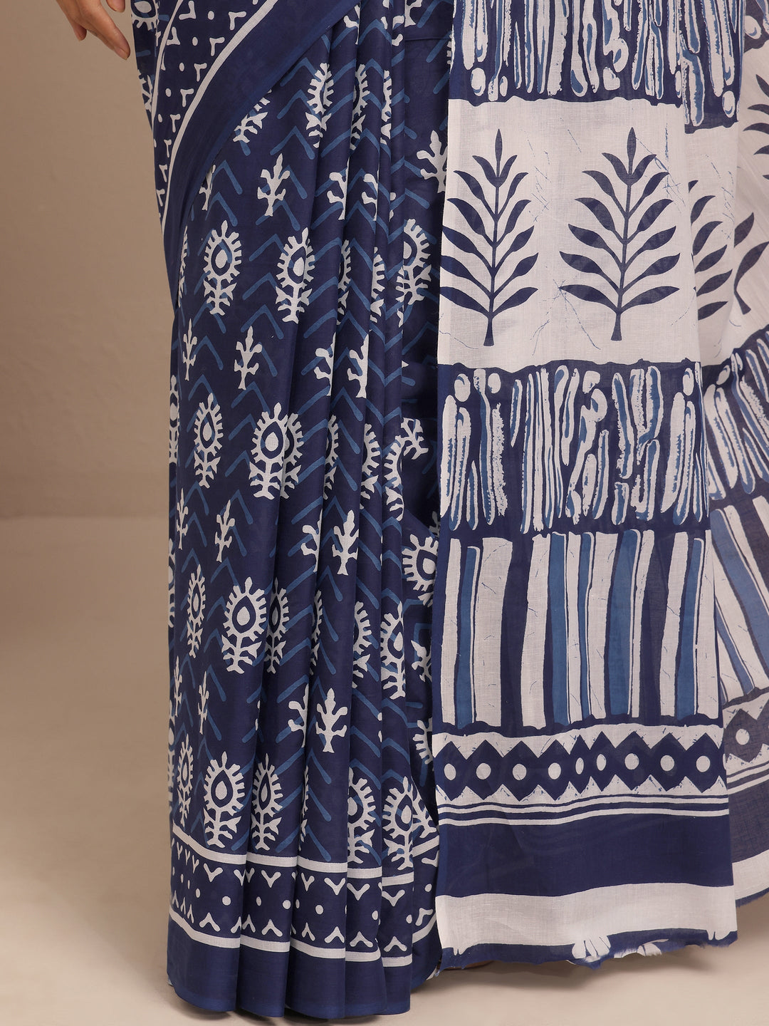  Navy Blue Block Printed Cotton Saree With Unstitched Blouse Piece 