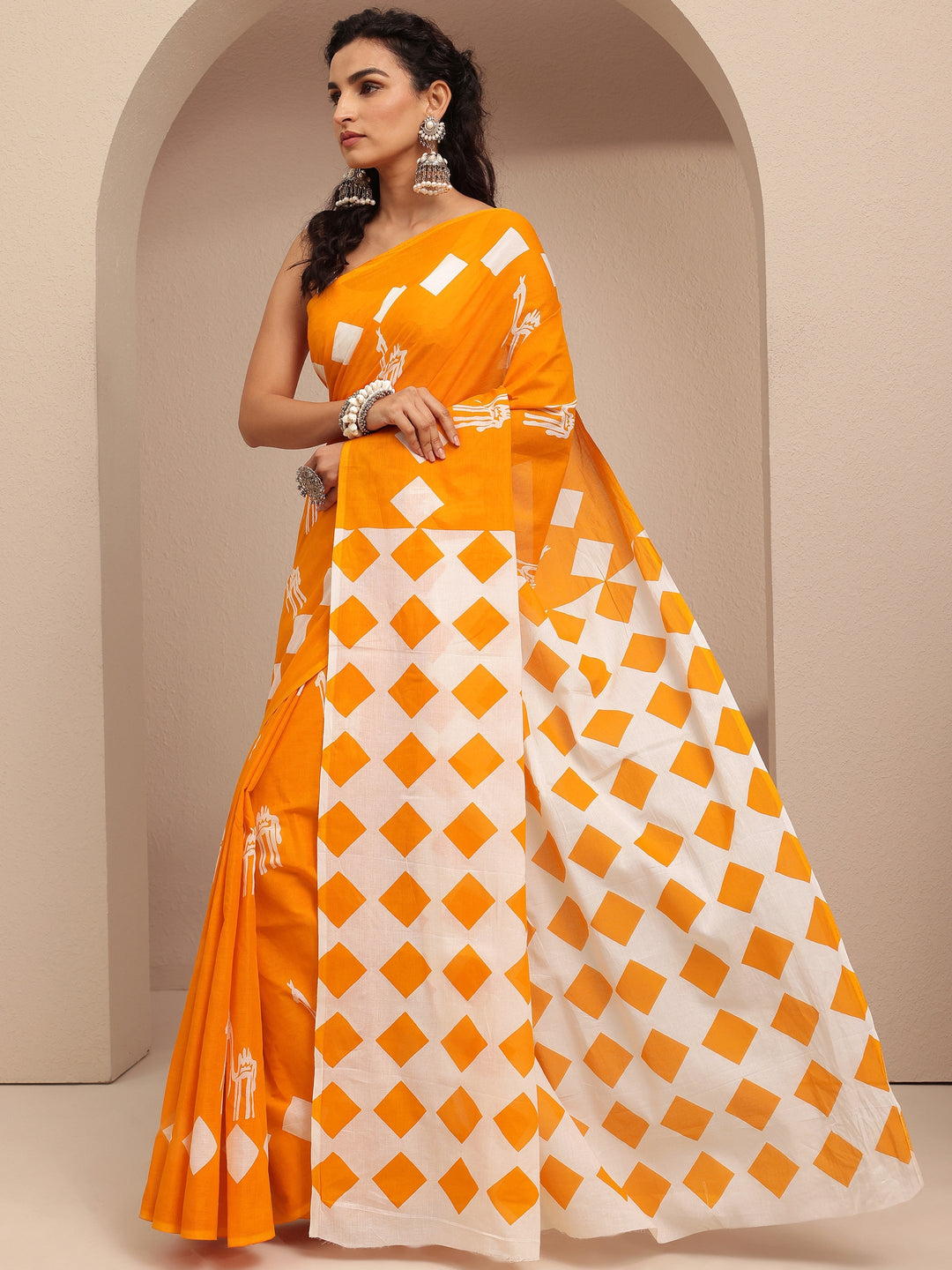  Orange Printed Cotton Saree With Unstitched Blouse Piece 