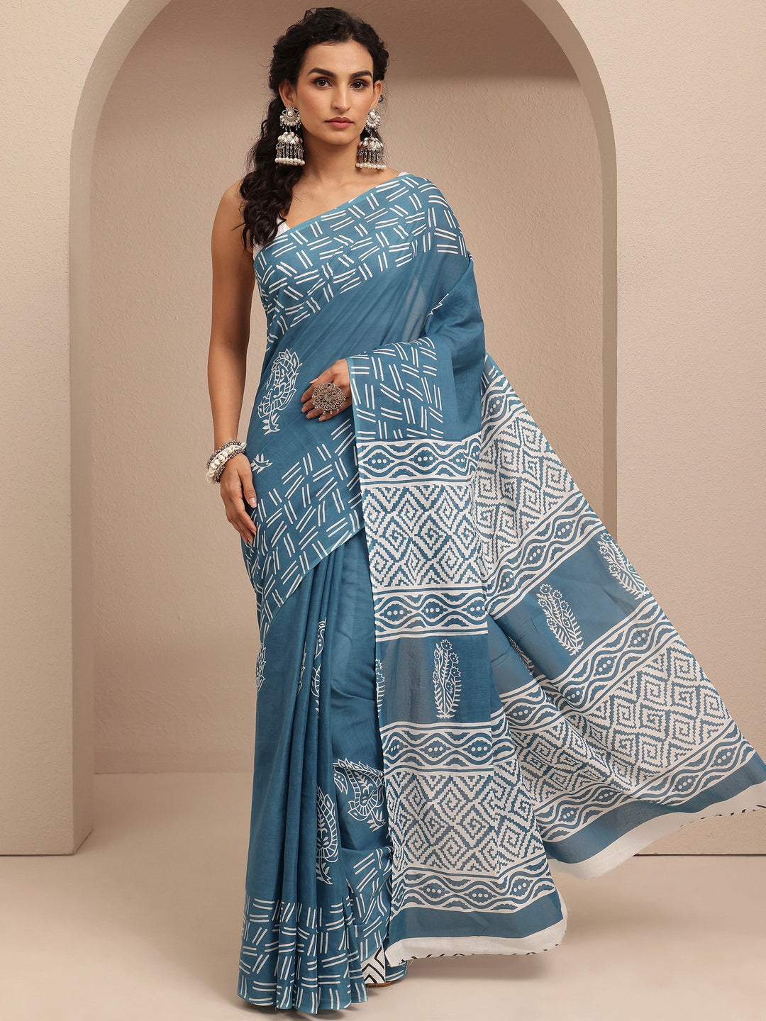  Teal Paisley Printed Cotton Saree With Unstitched Blouse Piece 
