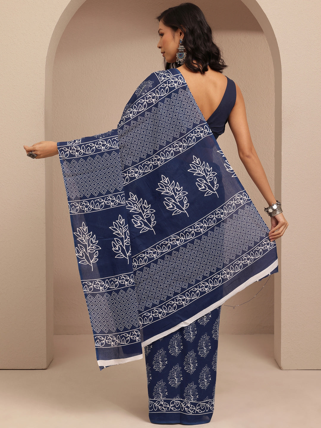  Navy Blue Printed Cotton Saree With Unstitched Blouse Piece 