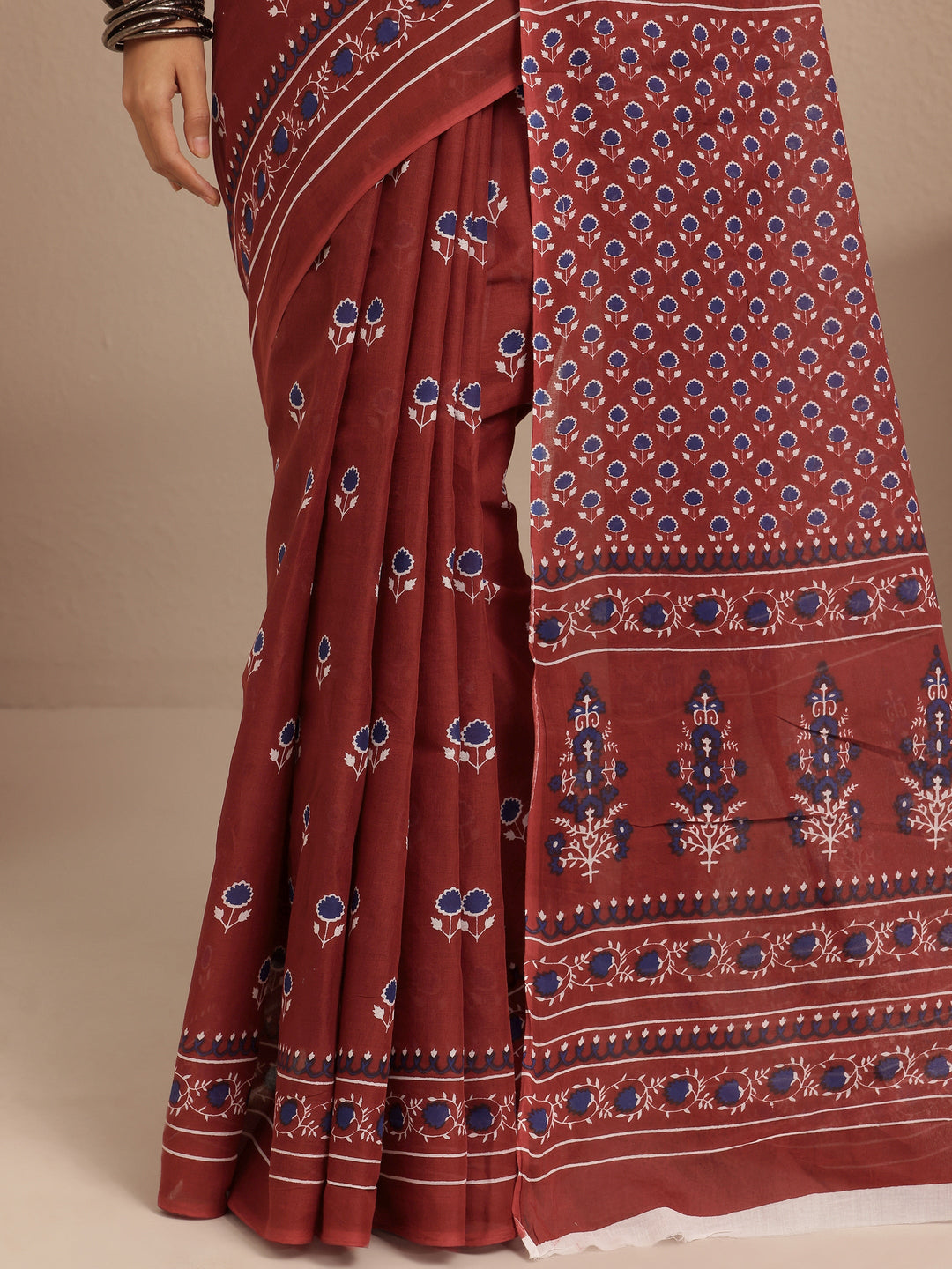 Maroon Printed Cotton Saree With Unstitched Blouse Piece 