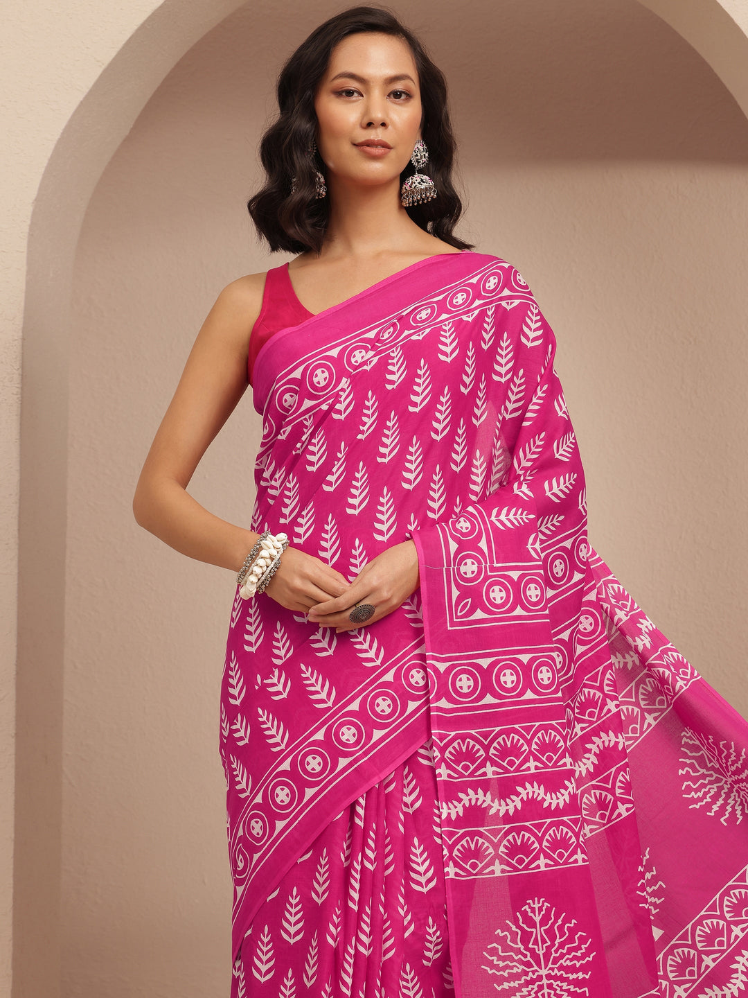  Pink Printed Cotton Saree With Unstitched Blouse Piece 