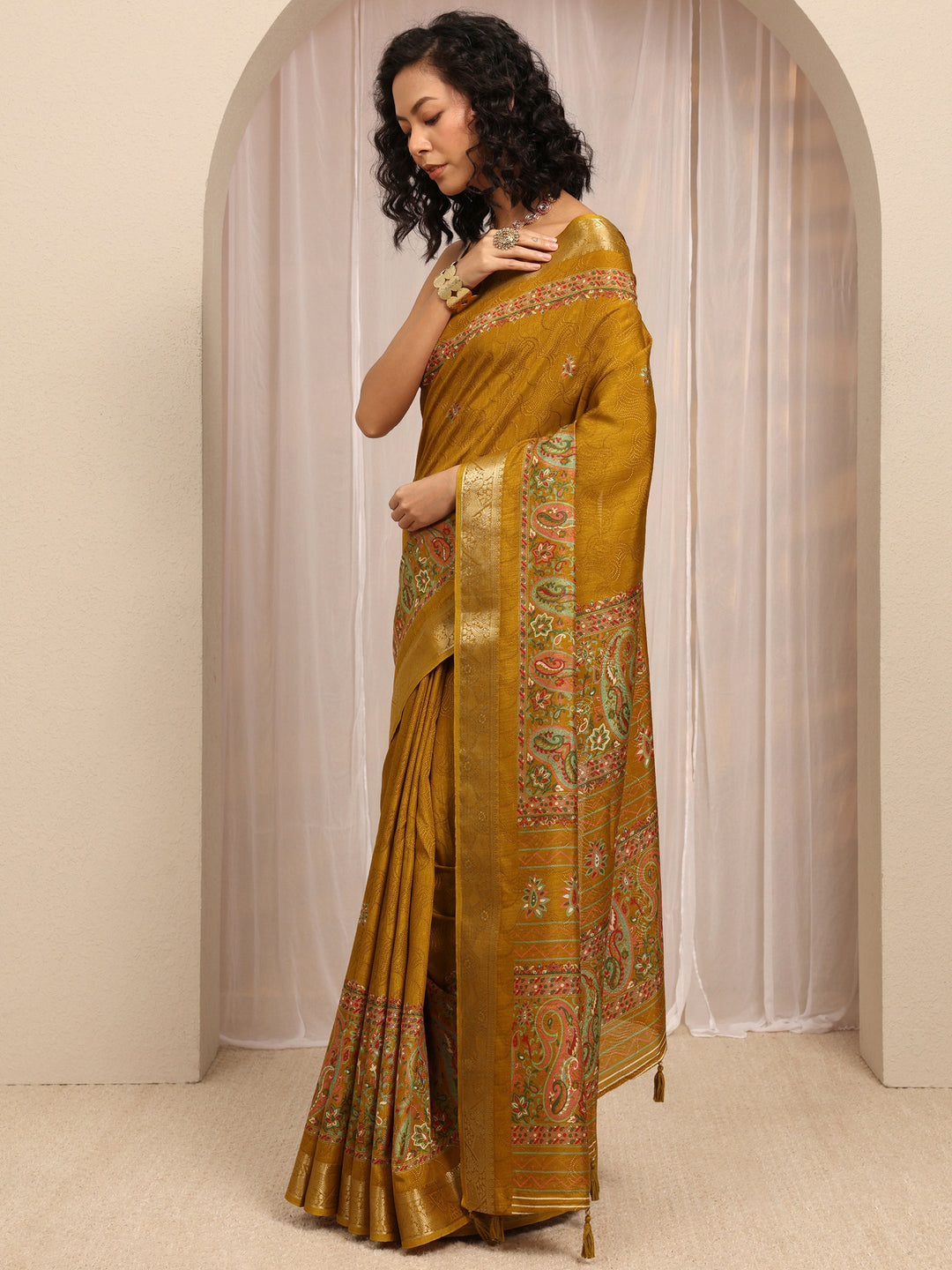  Mustard Paisley Printed Silk Blend Saree With Unstitched Blouse Piece 