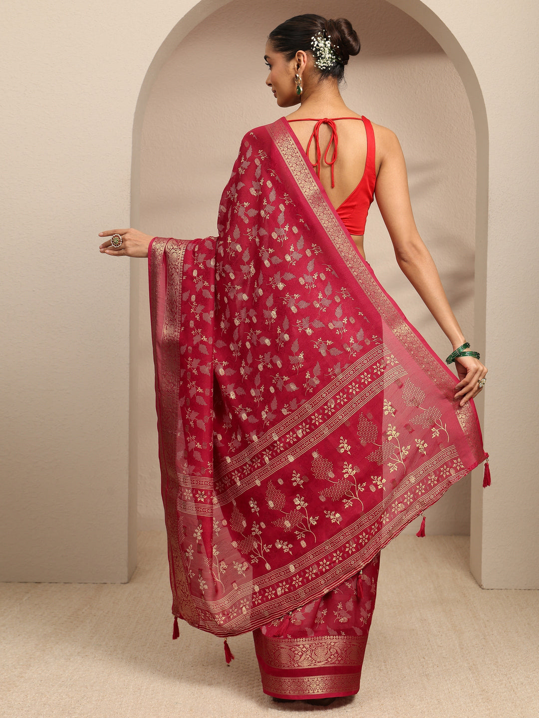 Red Floral Printed Silk Blend Saree With Unstitched Blouse Piece 
