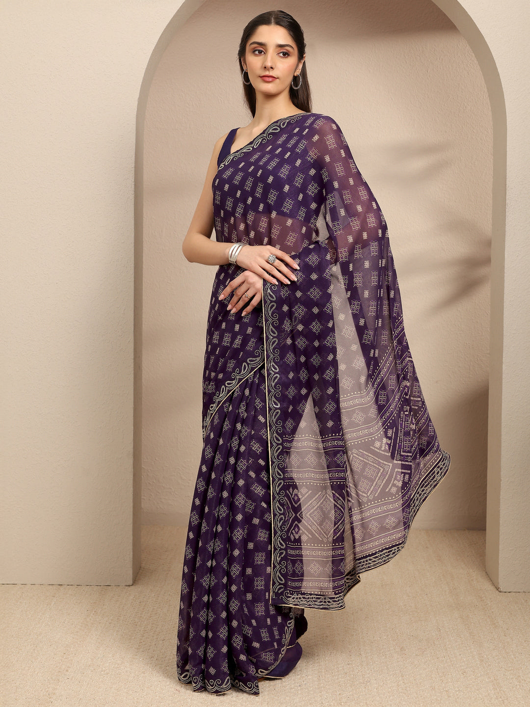  Purple Ethnic Motifs Printed Silk Blend Saree With Unstitched Blouse Piece 