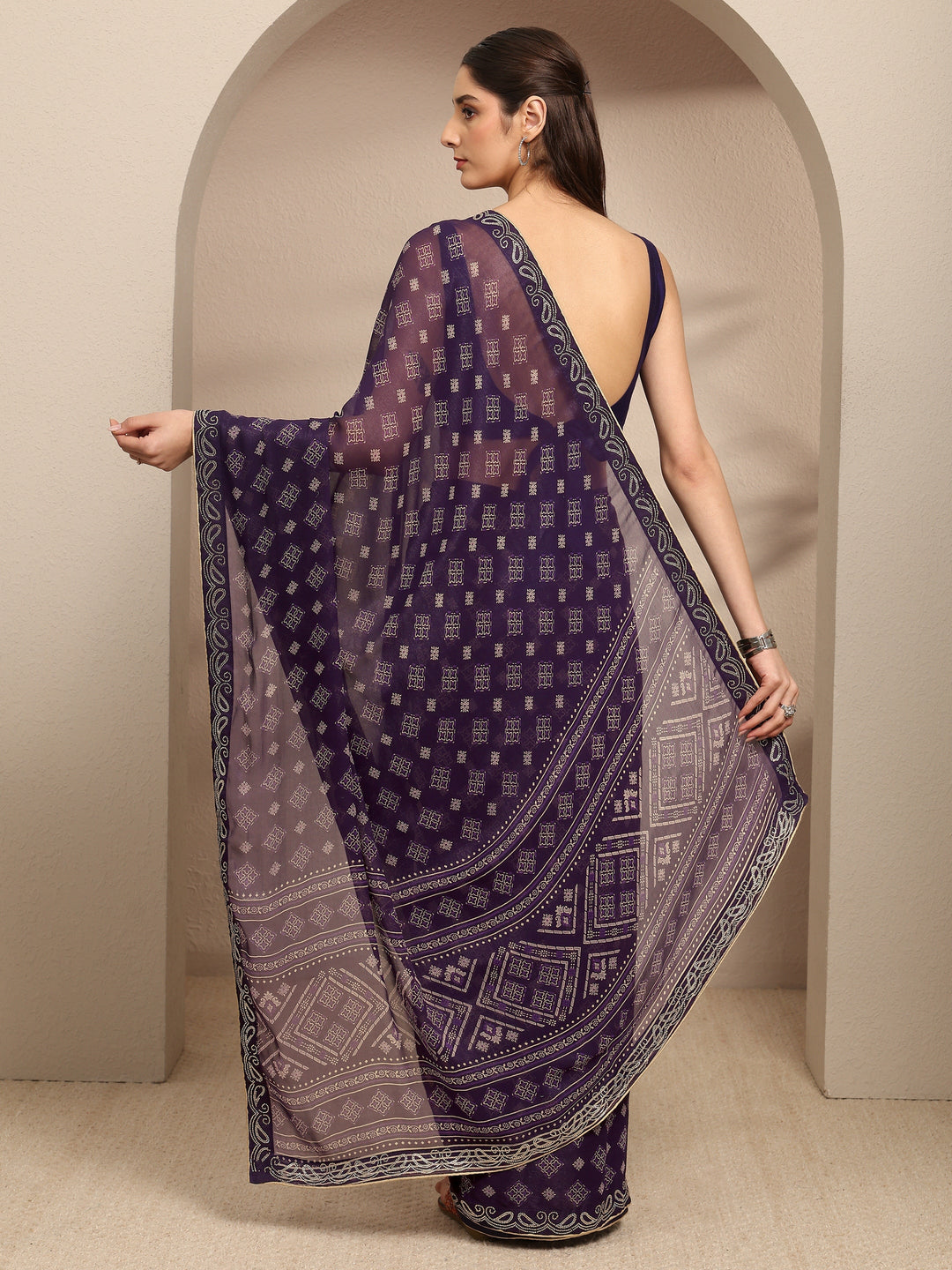  Purple Ethnic Motifs Printed Silk Blend Saree With Unstitched Blouse Piece 