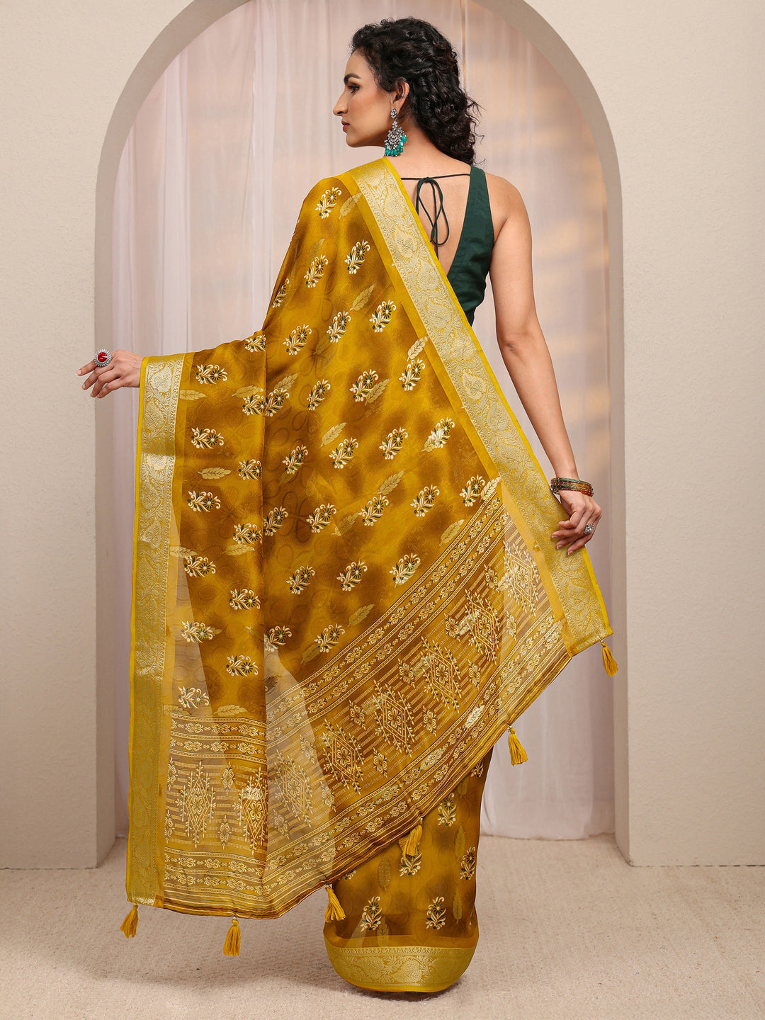  Mustard Floral Printed Silk Blend Saree 
With Unstitched Blouse Piece 