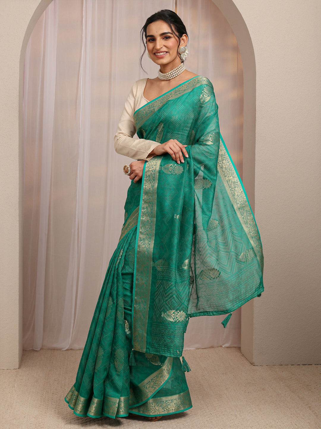  Green Floral Woven Design Silk Blend Saree With Unstitched Blouse Piece 