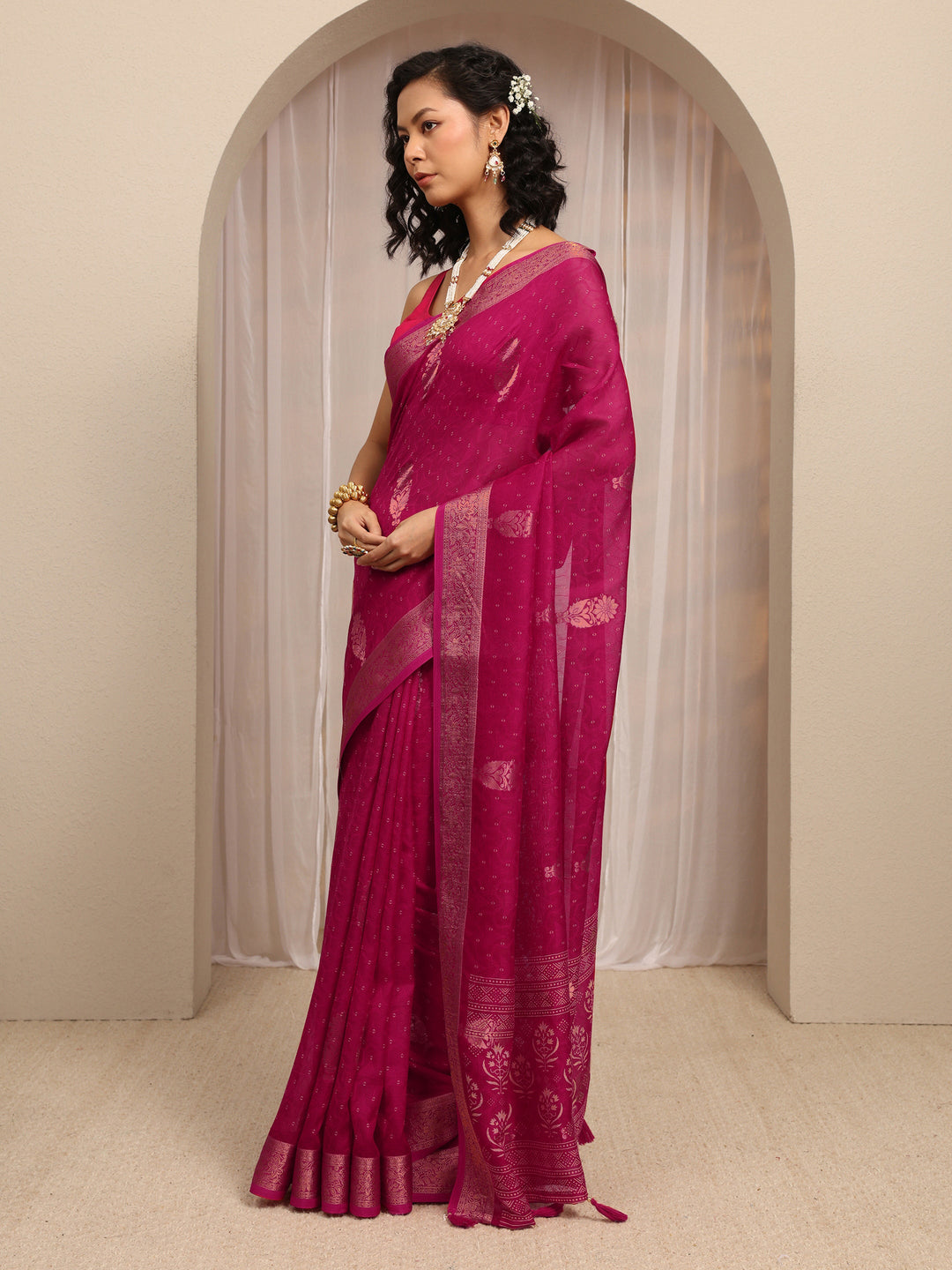  Pink Floral Woven Design Silk Blend Saree With Unstitched Blouse Piece 
