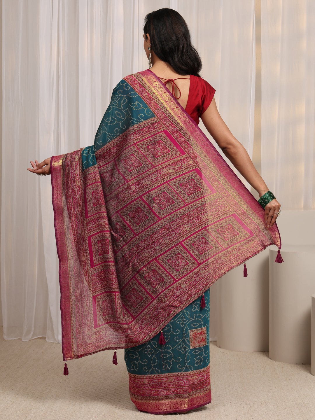  Blue Bandhani Printed Silk Blend Saree 
With Unstitched Blouse Piece 