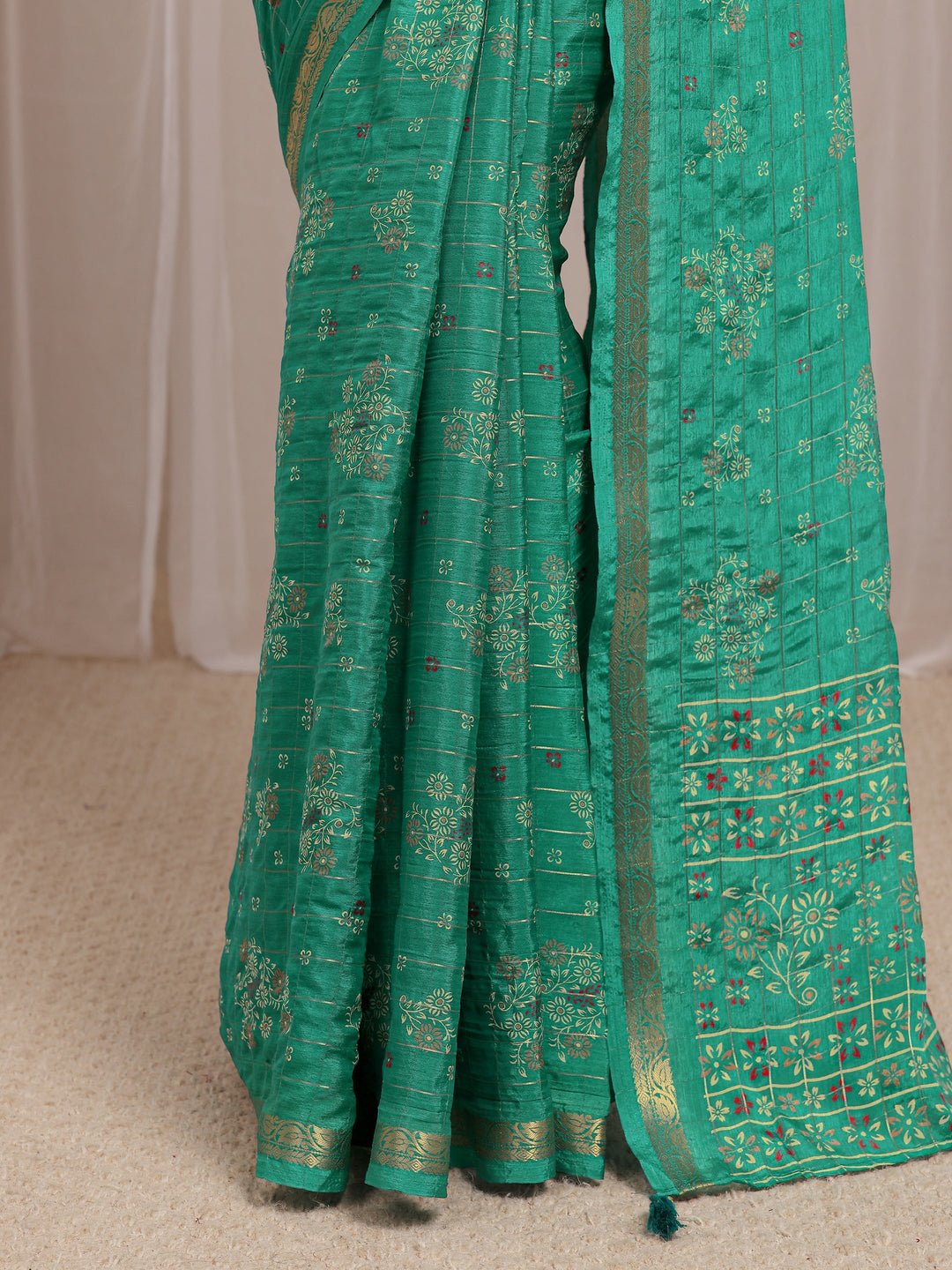  Green Floral Printed Silk Blend Saree With Unstitched Blouse Piece 