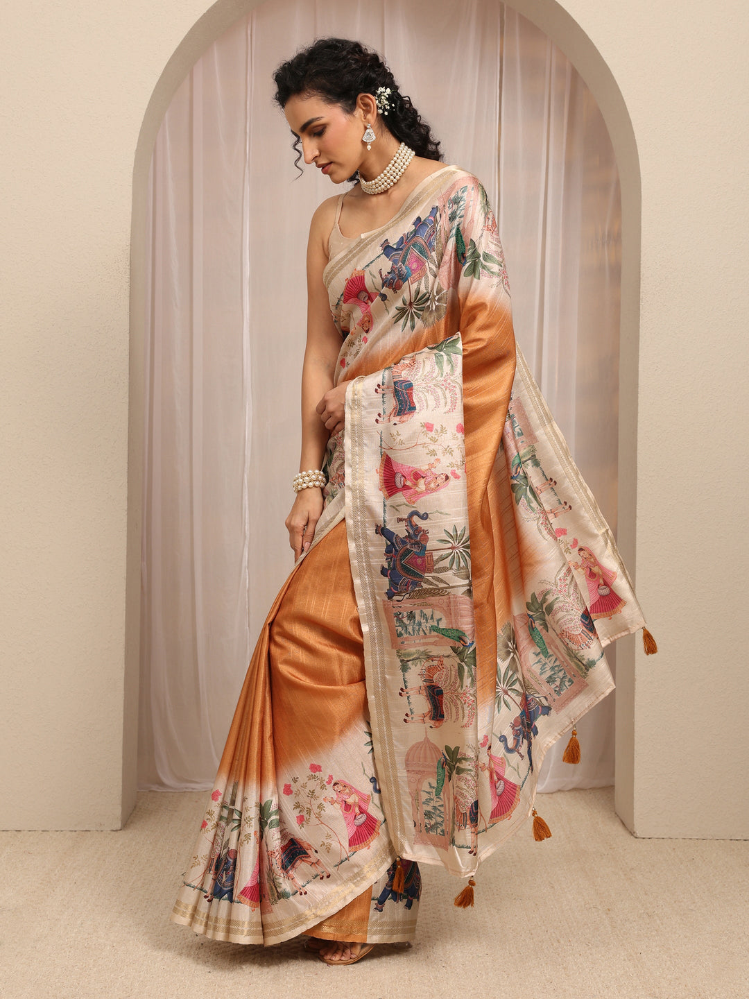  Mustard Printed Silk Blend Saree With Unstitched Blouse Piece 