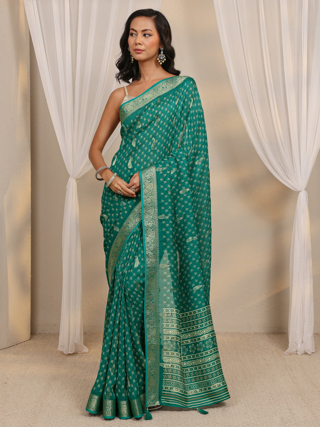  Green Woven Design Paisley Silk Blend Saree With Unstitched Blouse Piece 