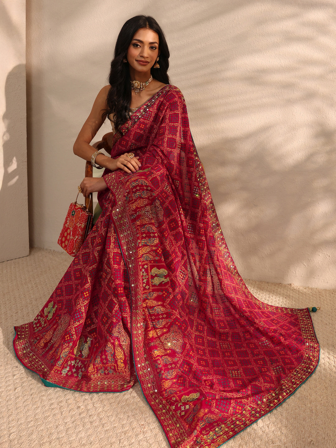 Red Bandhani Printed Silk Blend Saree With Unstitched Blouse Piece