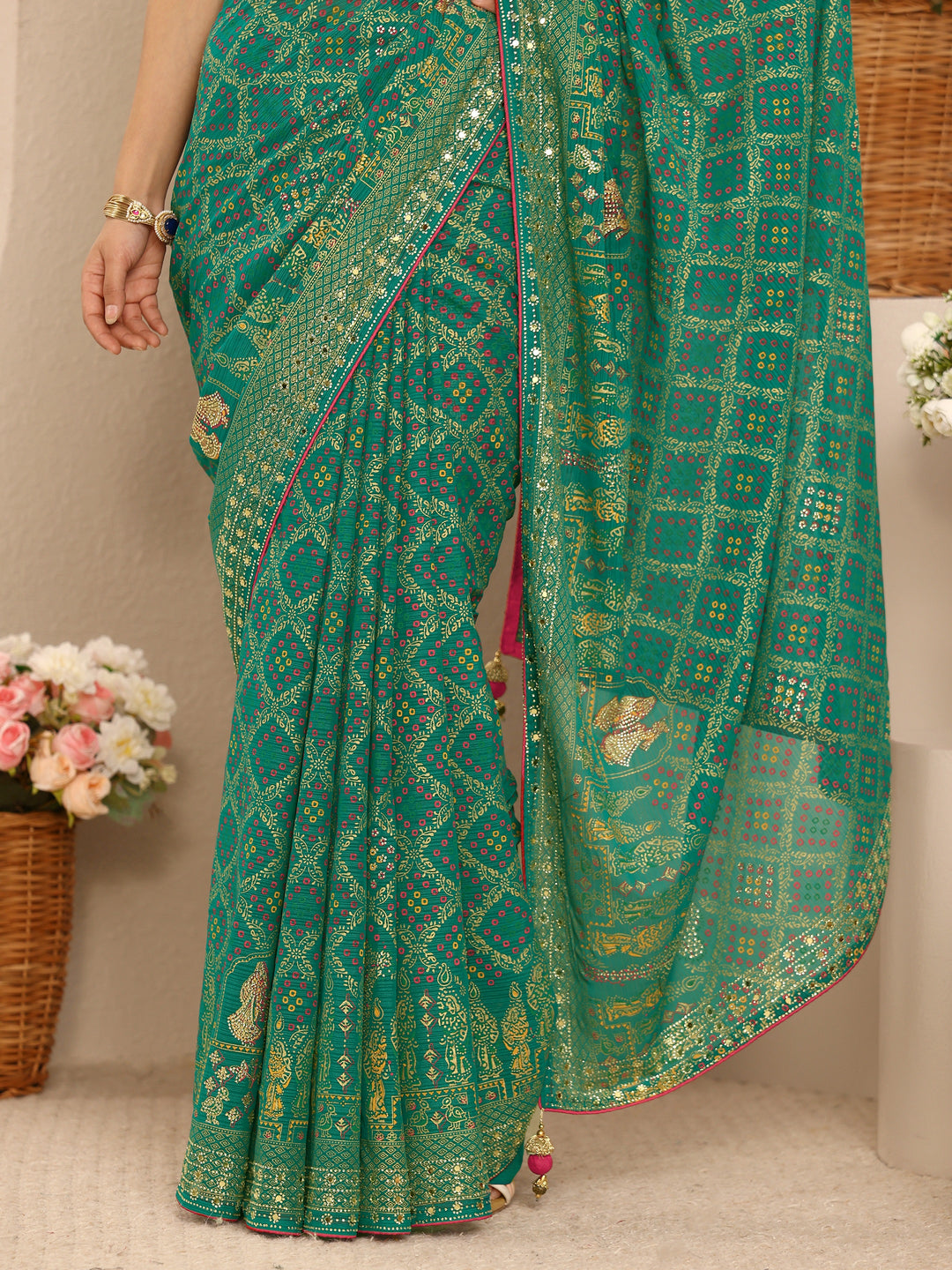  Green Bandhani Printed Silk Blend Saree With Unstitched Blouse Piece 