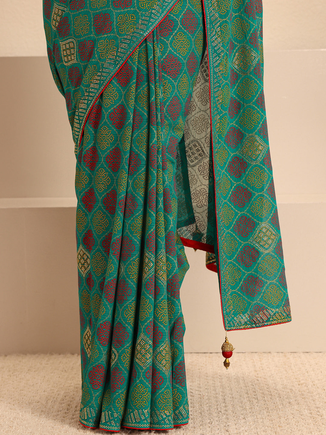  Green Bandhani Printed Silk Blend Saree With Unstitched Blouse Piece 
