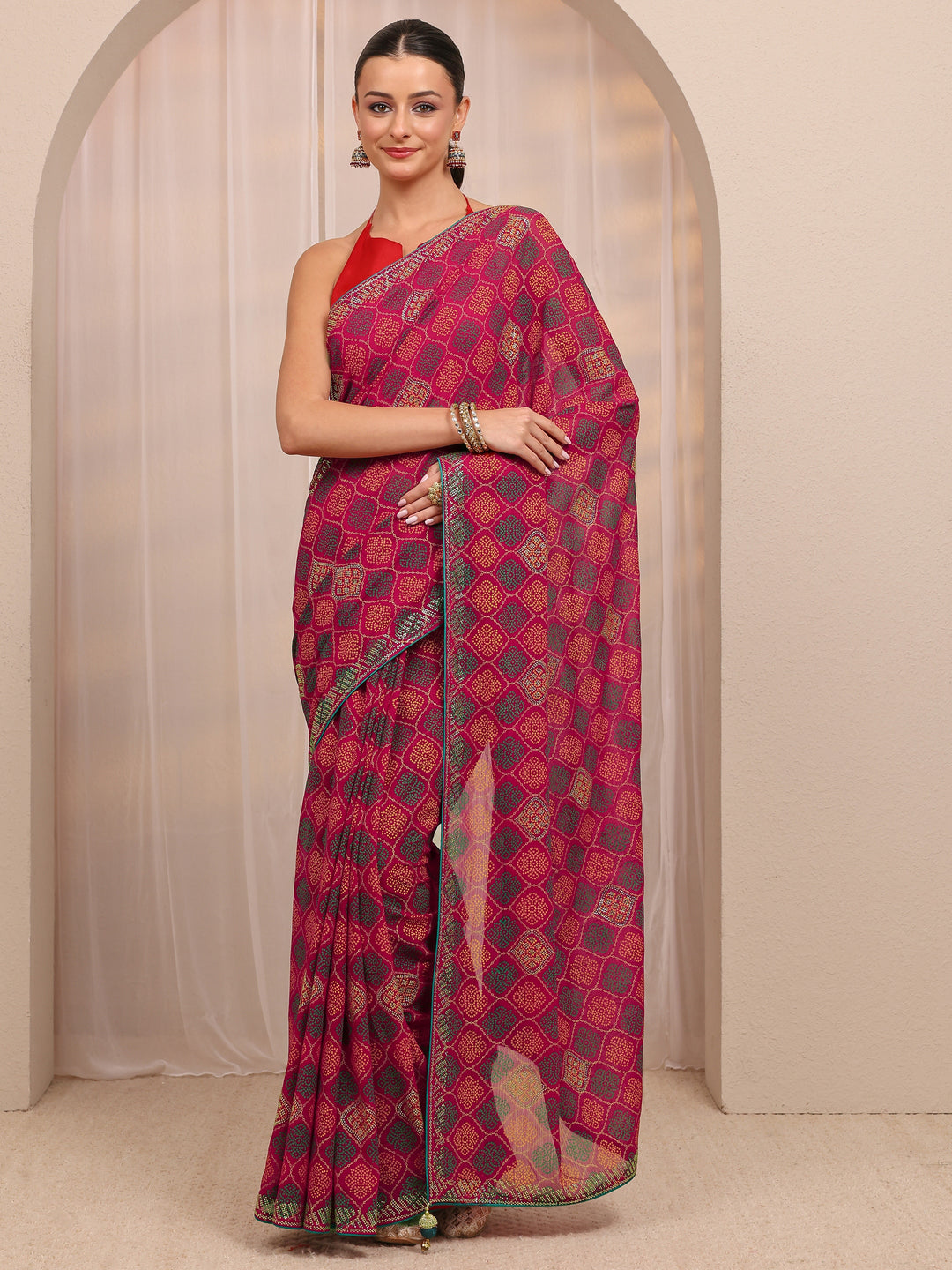  Pink Bandhani Printed Silk Blend Saree 
With Unstitched Blouse Piece 