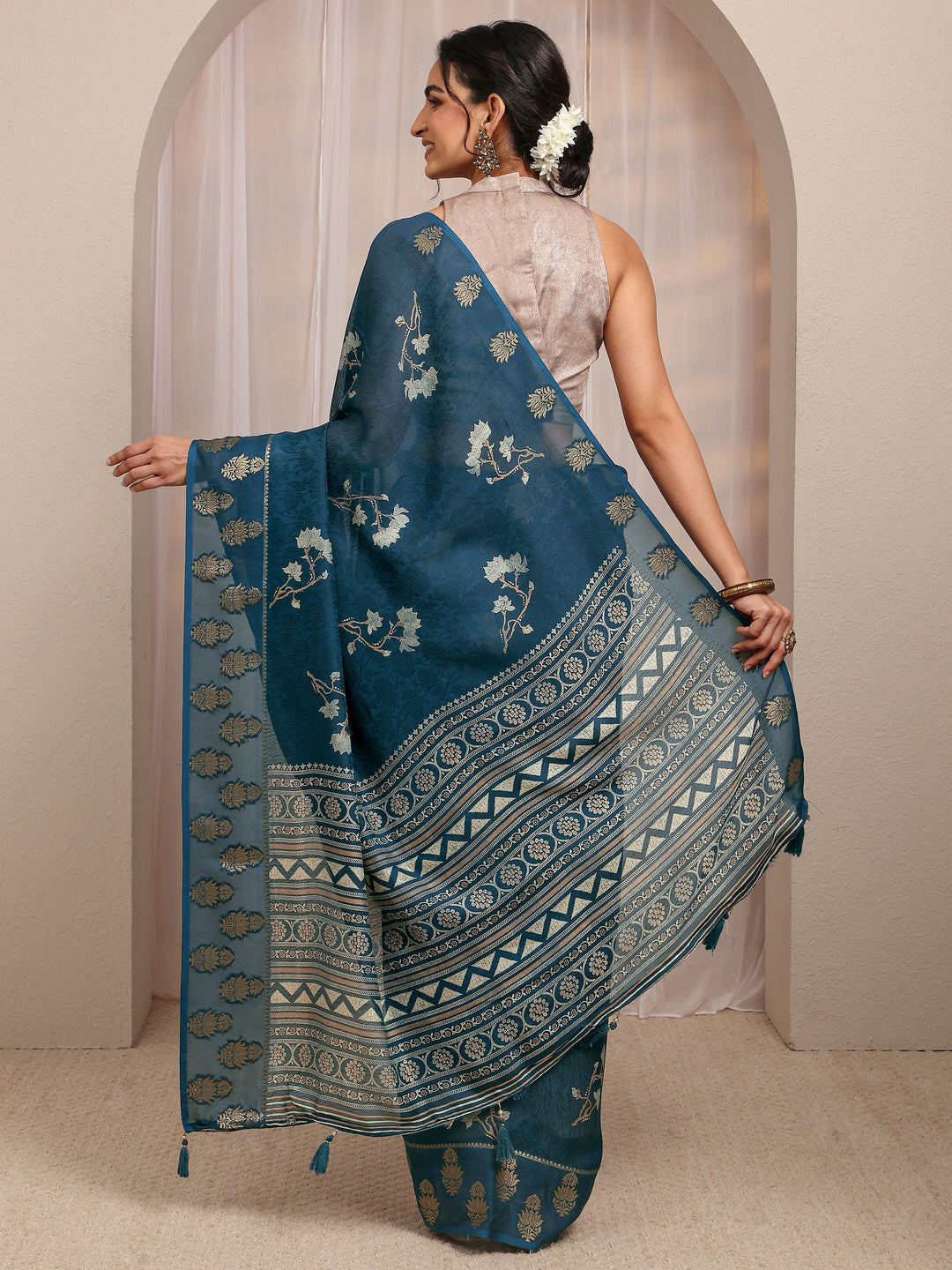  Navy Blue Floral Printed Silk Blend Saree With Unstitched Blouse Piece 