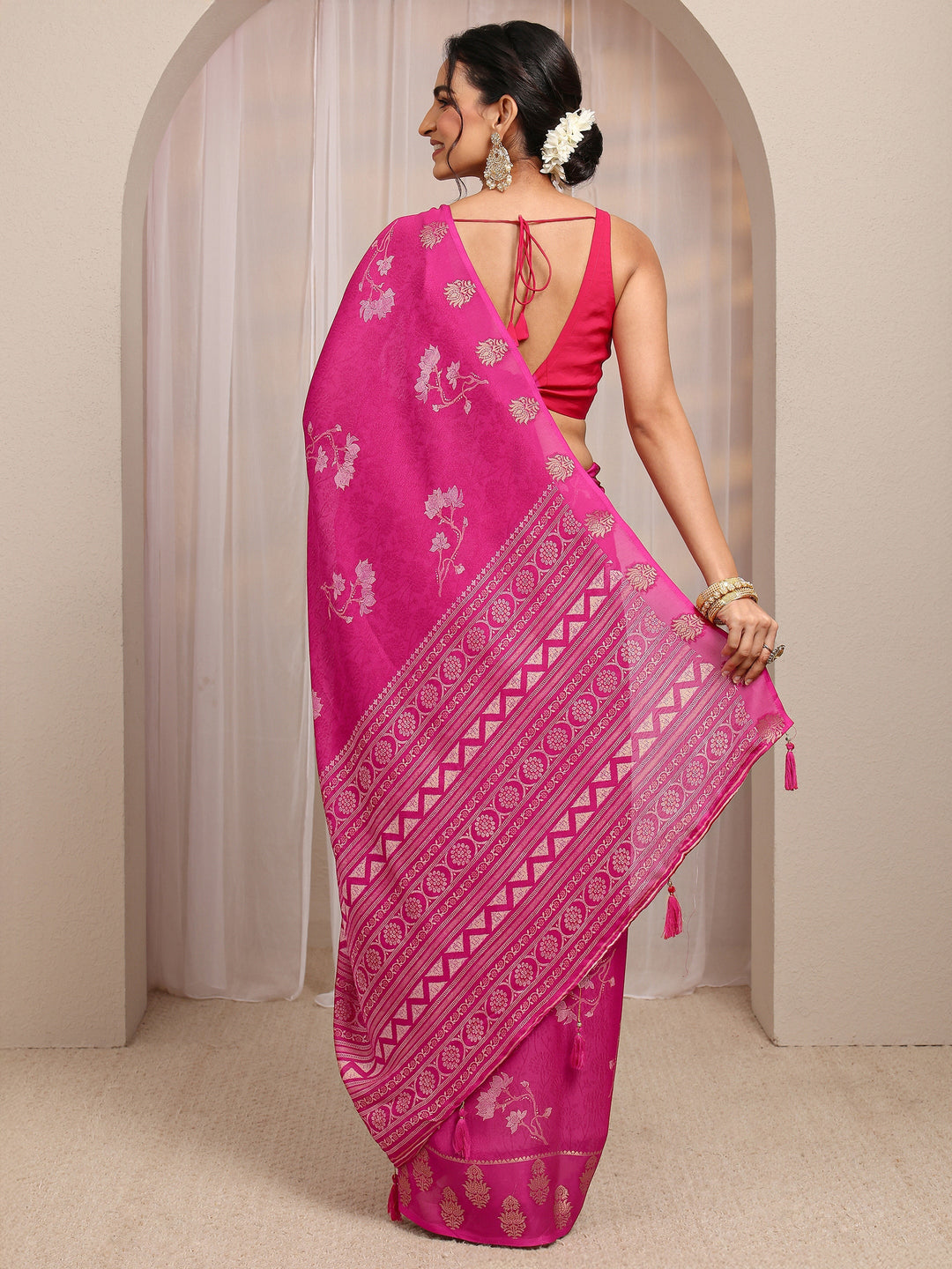  Pink Floral Printed Silk Blend Saree With Unstitched Blouse Piece 