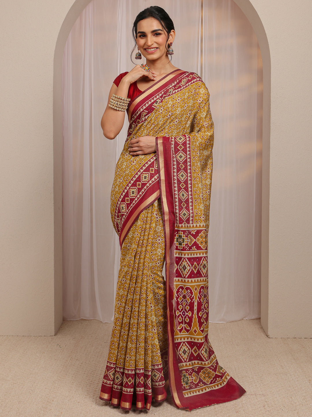  Mustard Ethnic Motif Printed Silk Blend Saree With Unstitched Blouse Piece 
