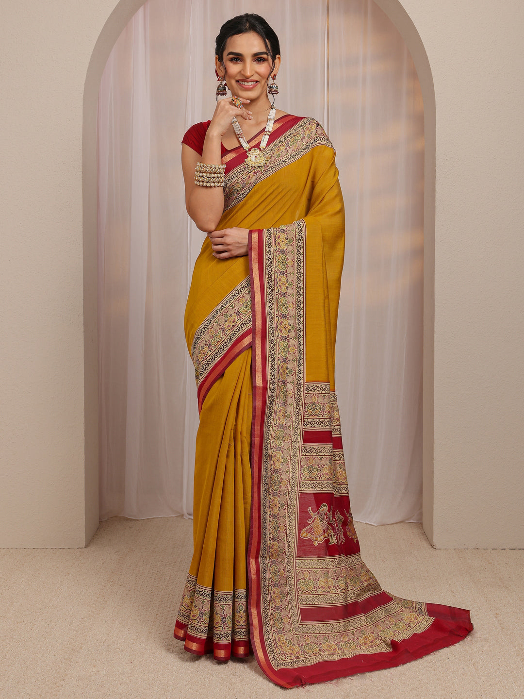  Mustard Solid Silk Blend Saree With Unstitched Blouse Piece 