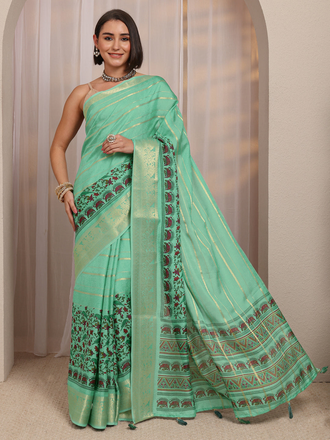  Green Striped Printed Pallu Silk Blend Saree 
With Unstitched Blouse Piece 