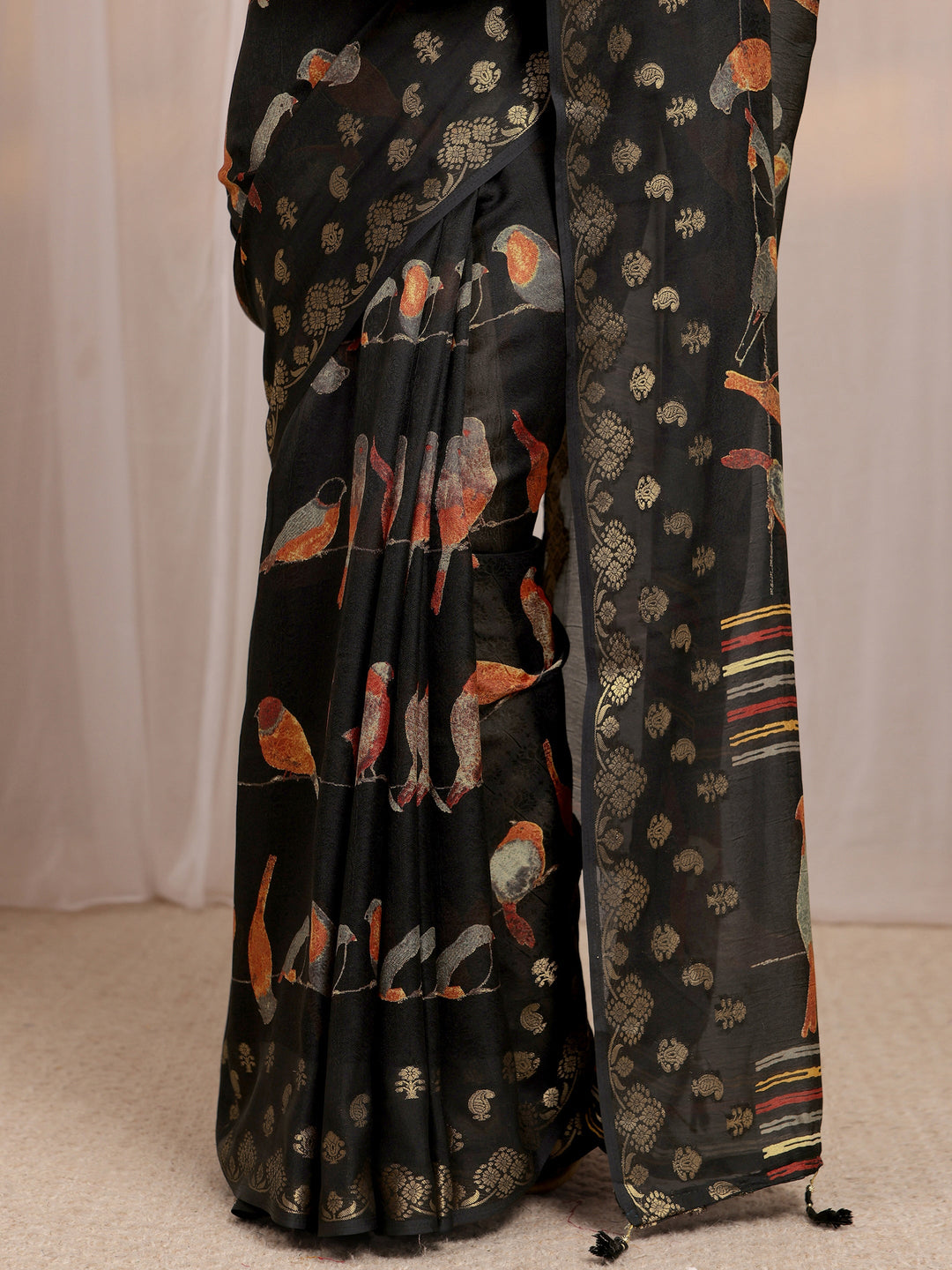  Black Quirky Printed Silk Blend Saree 
With Unstitched Blouse Piece 