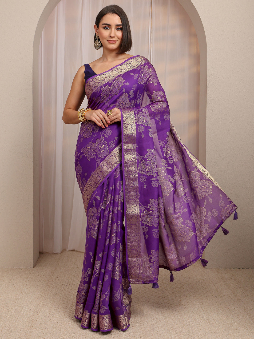  Purple Floral Woven Design Silk Blend Saree With Unstitched Blouse Piece 