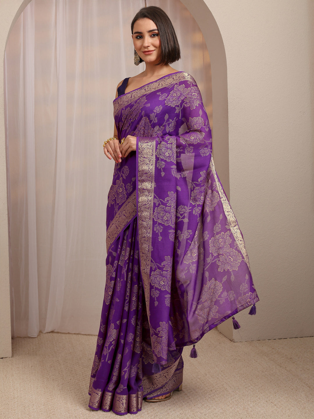  Purple Floral Woven Design Silk Blend Saree With Unstitched Blouse Piece 