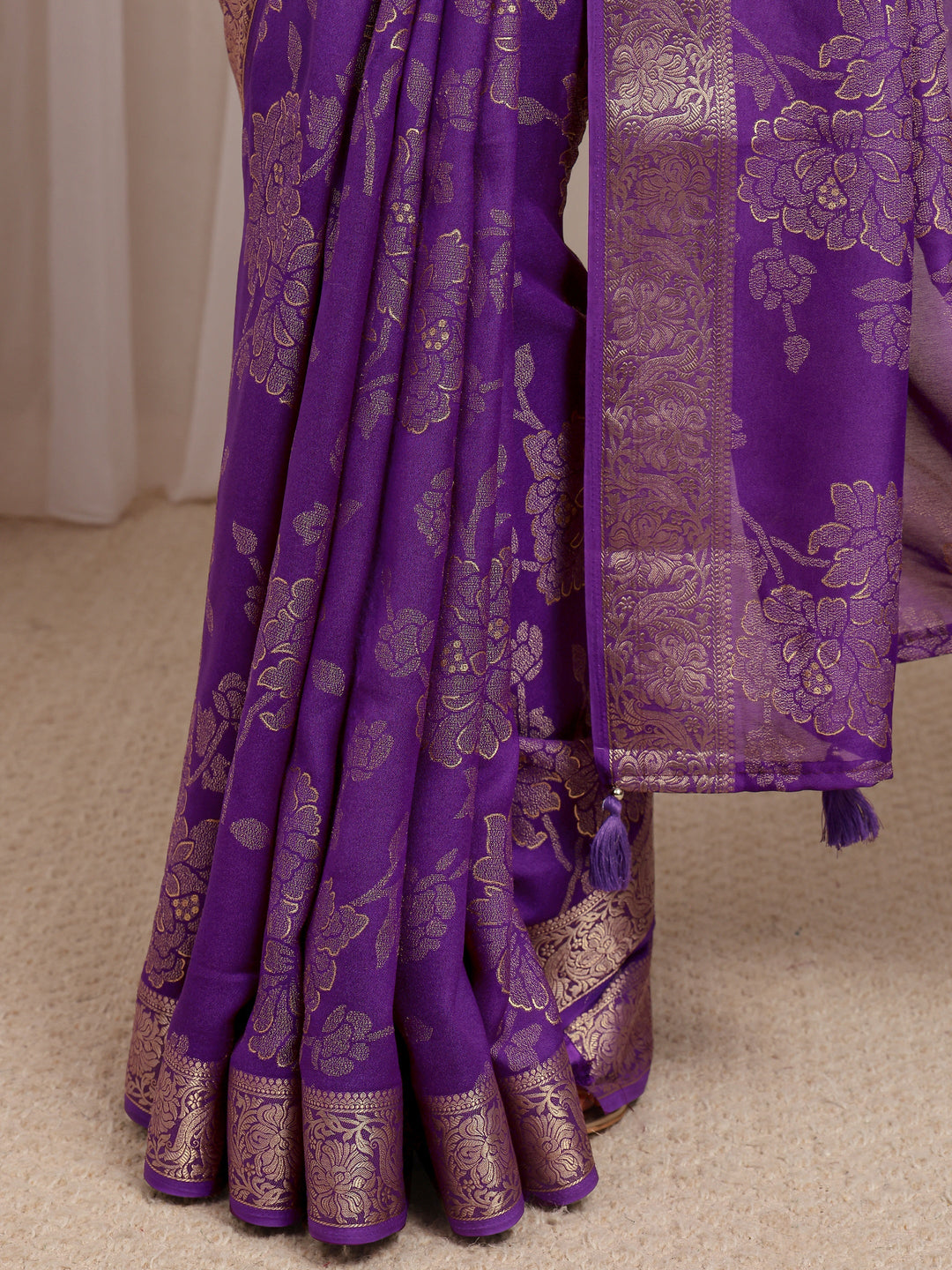  Purple Floral Woven Design Silk Blend Saree With Unstitched Blouse Piece 