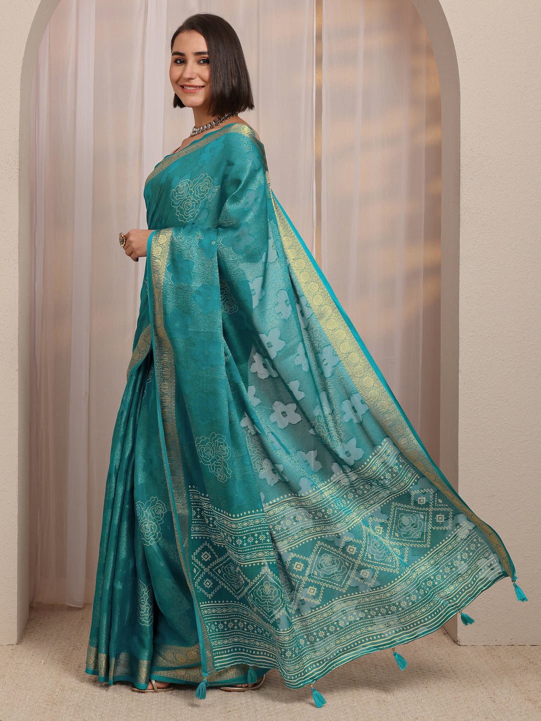  Blue Floral Woven Design Jaacquard Silk Blend Saree With Unstitched Blouse Piece 