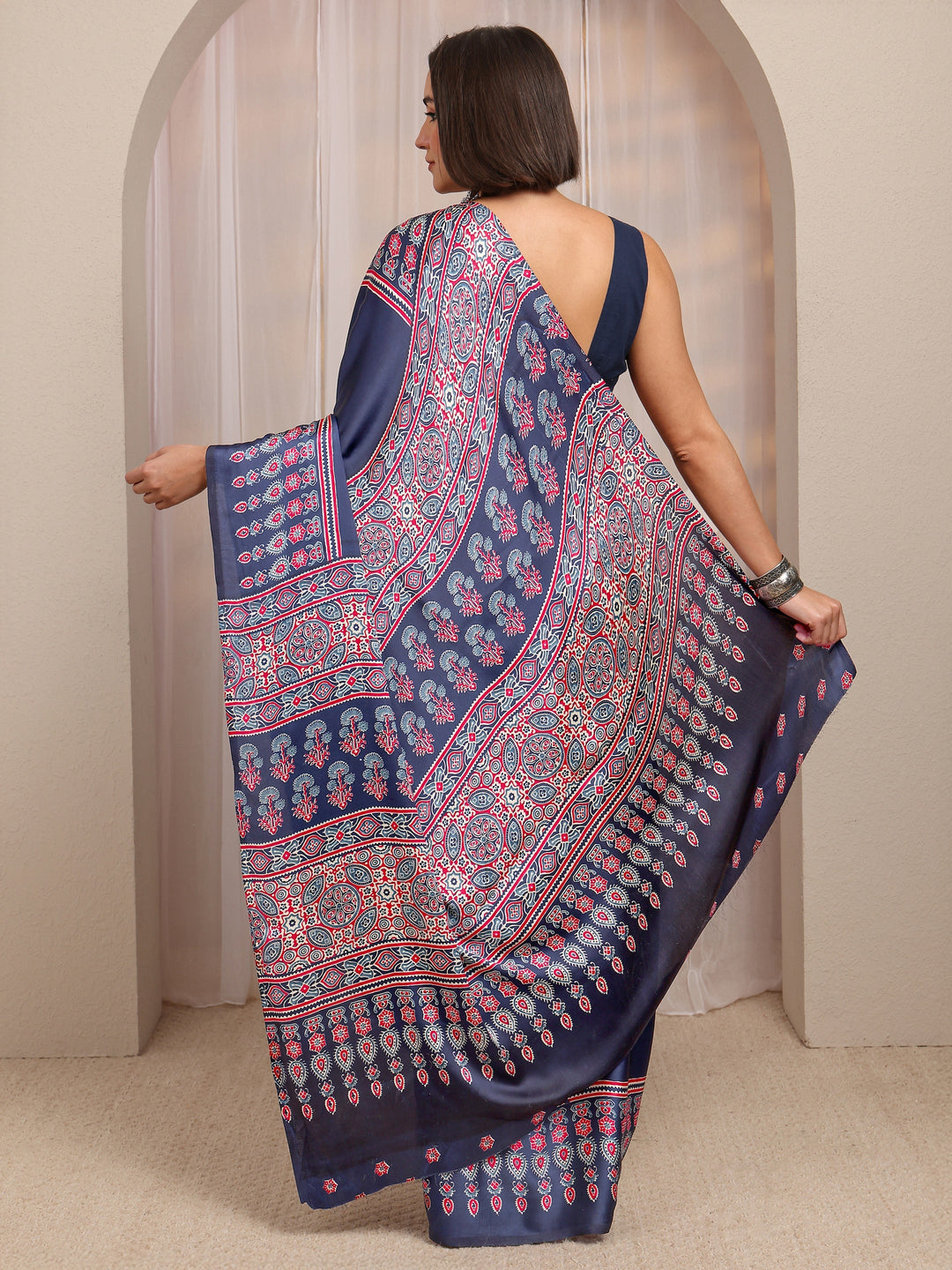  Navy Blue Ethnic Motifs Prined Silk Blend Saree  With Unstitched Blouse Piece 