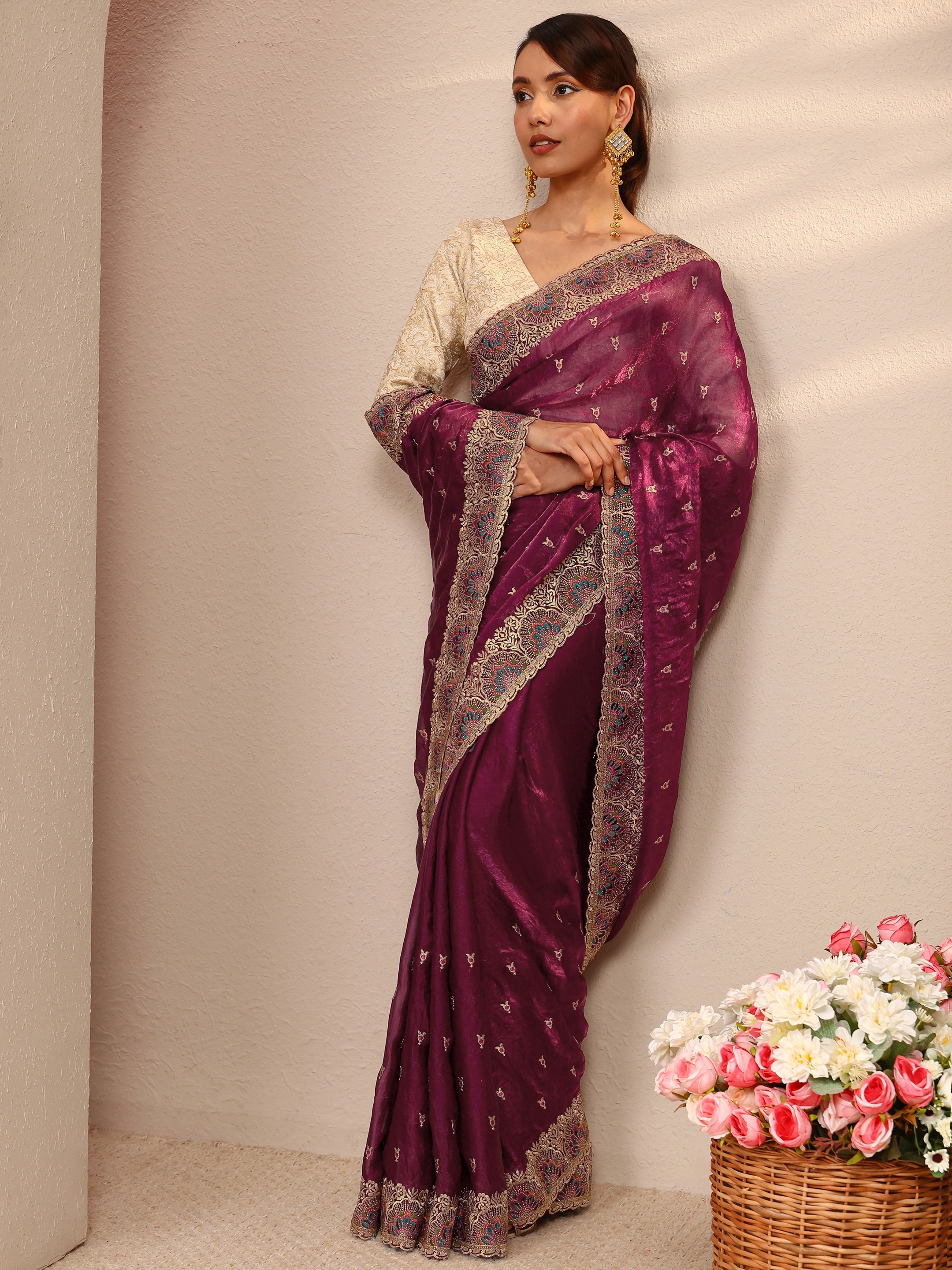 libas Burgundy Embroidered Silk Blend Saree With Unstitched Blouse Piece-picture-42
