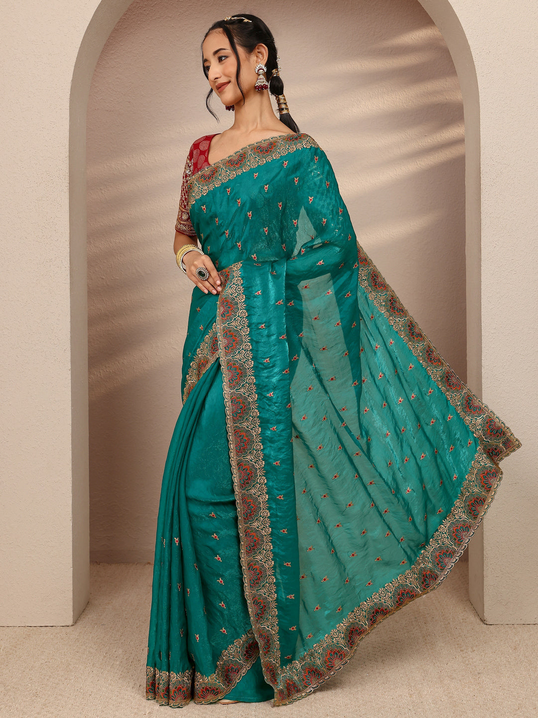  Green Ethnic Motif  Embroidered Silk Blend Saree With Unstitched Blouse Piece 