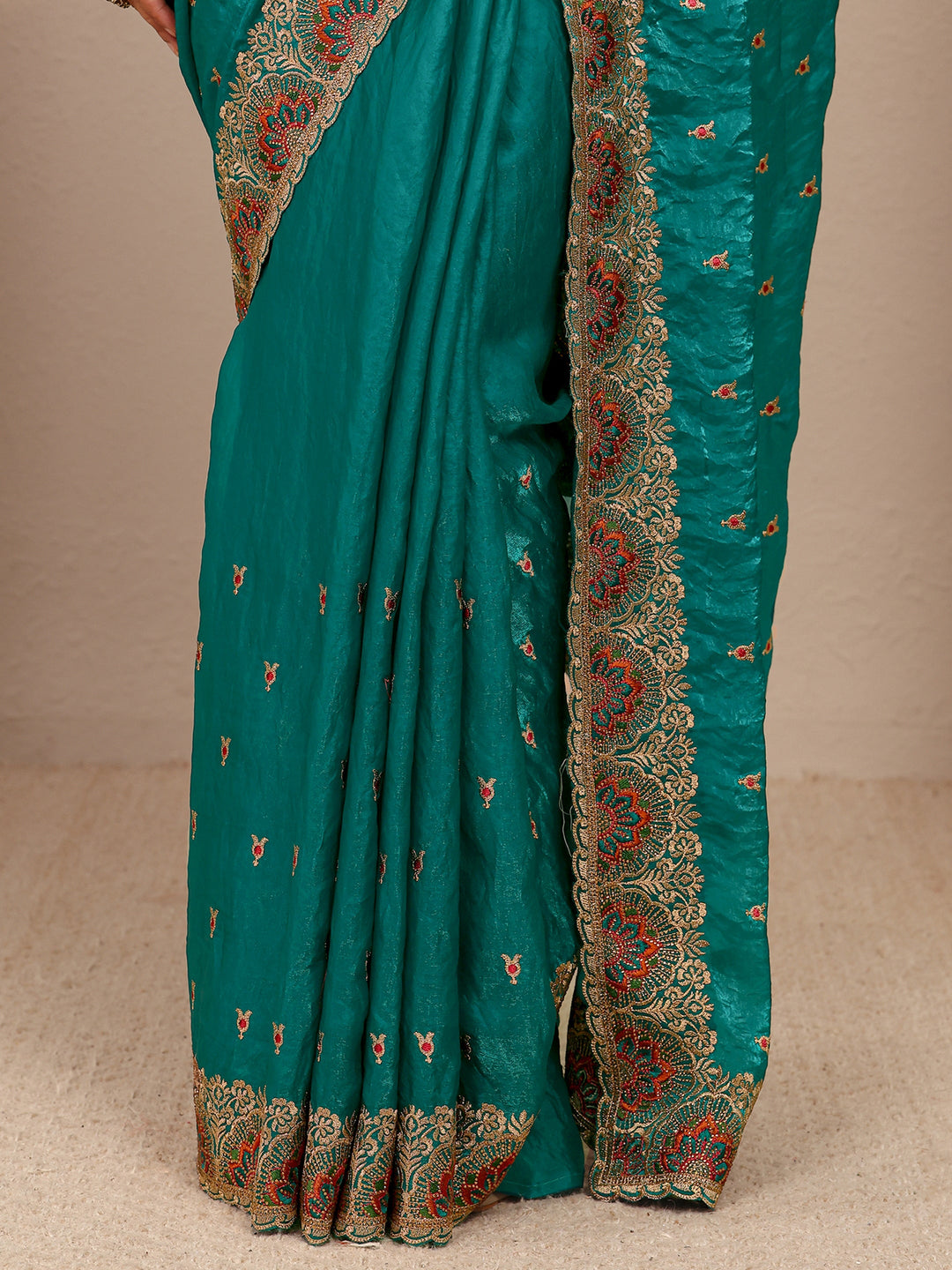  Green Ethnic Motif  Embroidered Silk Blend Saree With Unstitched Blouse Piece 