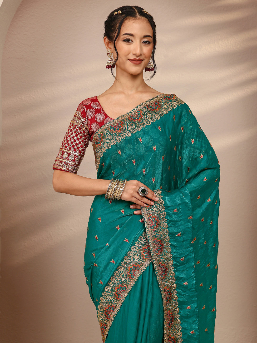  Green Ethnic Motif  Embroidered Silk Blend Saree With Unstitched Blouse Piece 