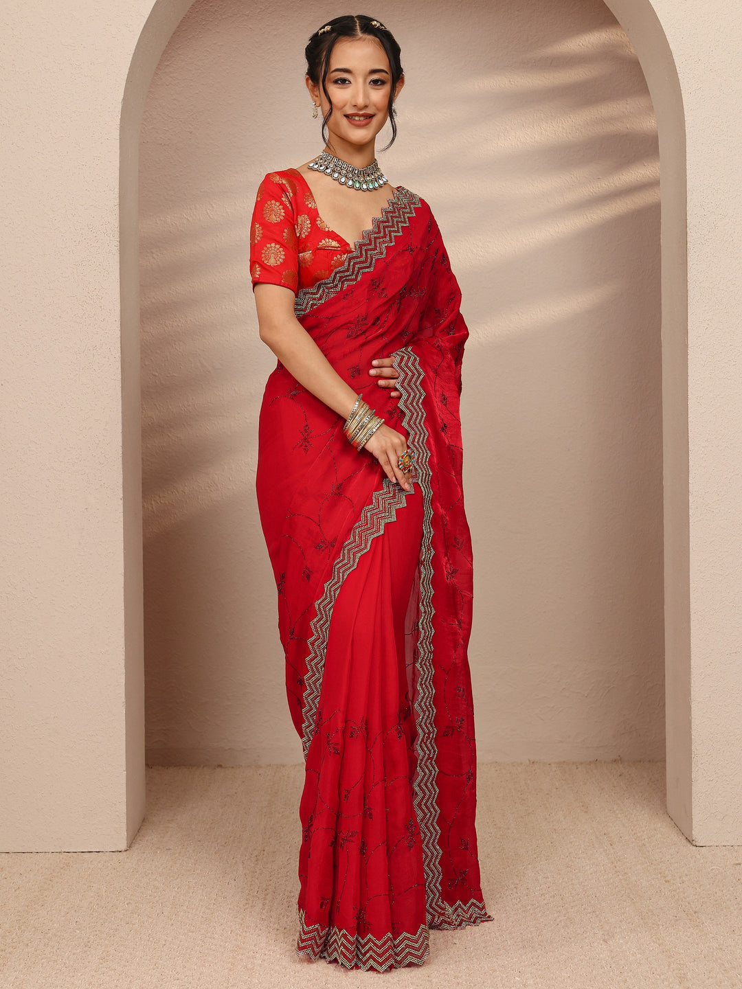  Red Ethnic Motif  Embellished Silk Blend Saree With Unstitched Blouse Piece 