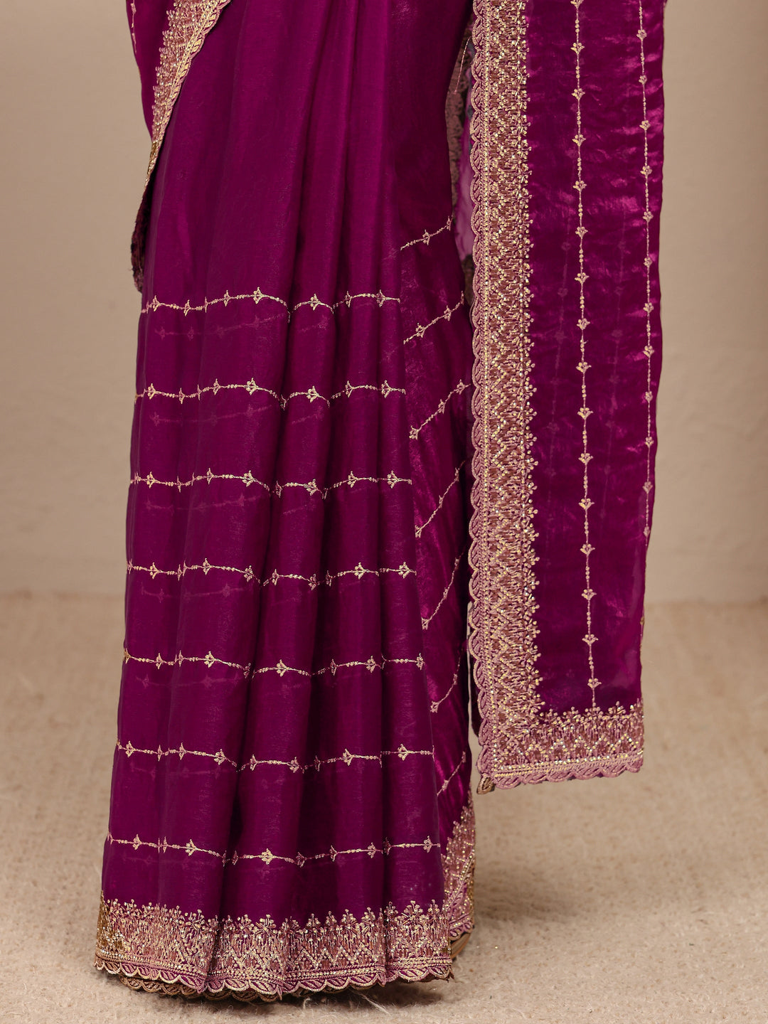  Burgundy Embellished Silk Blend Saree
With Unstitched Blouse Piece 