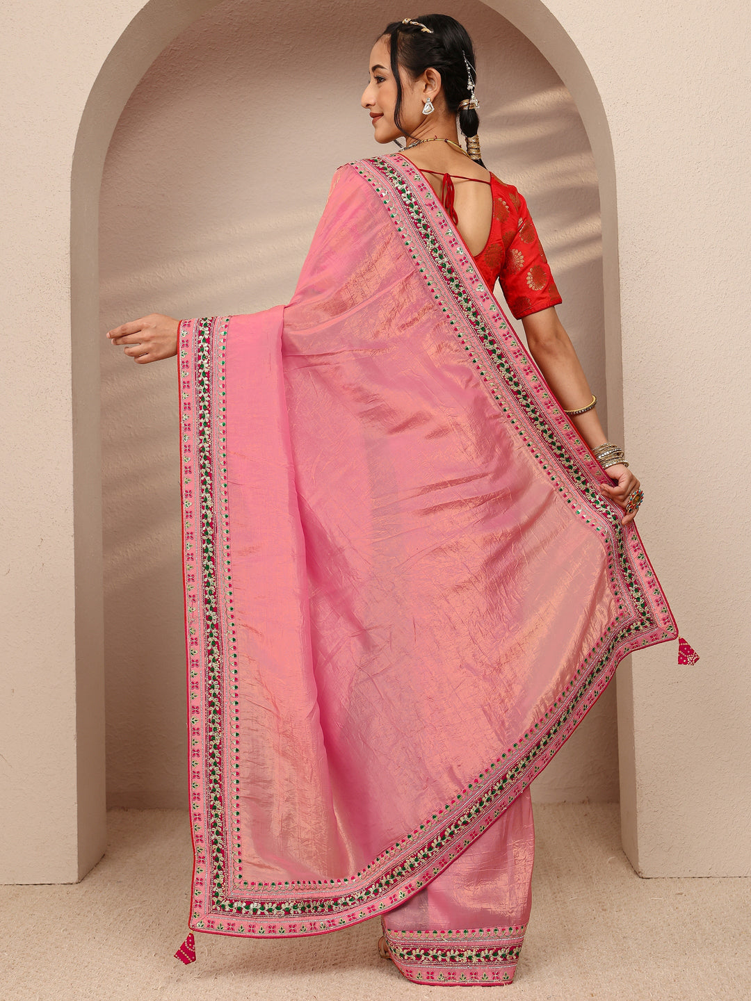  Pink Solid Silk Blend Saree With Unstitched Blouse Piece 