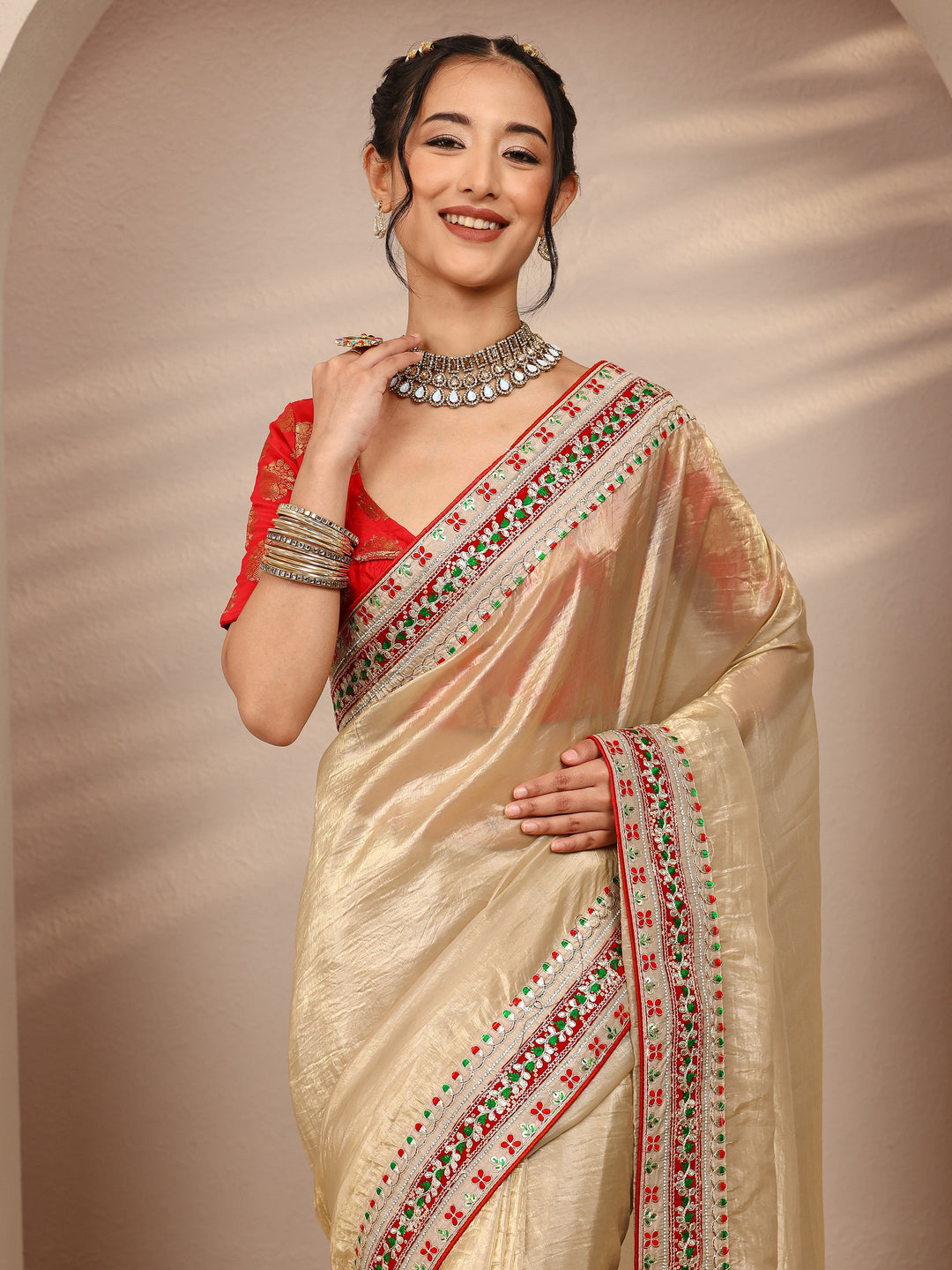  Gold Solid Silk Blend Saree With Unstitched Blouse Piece 