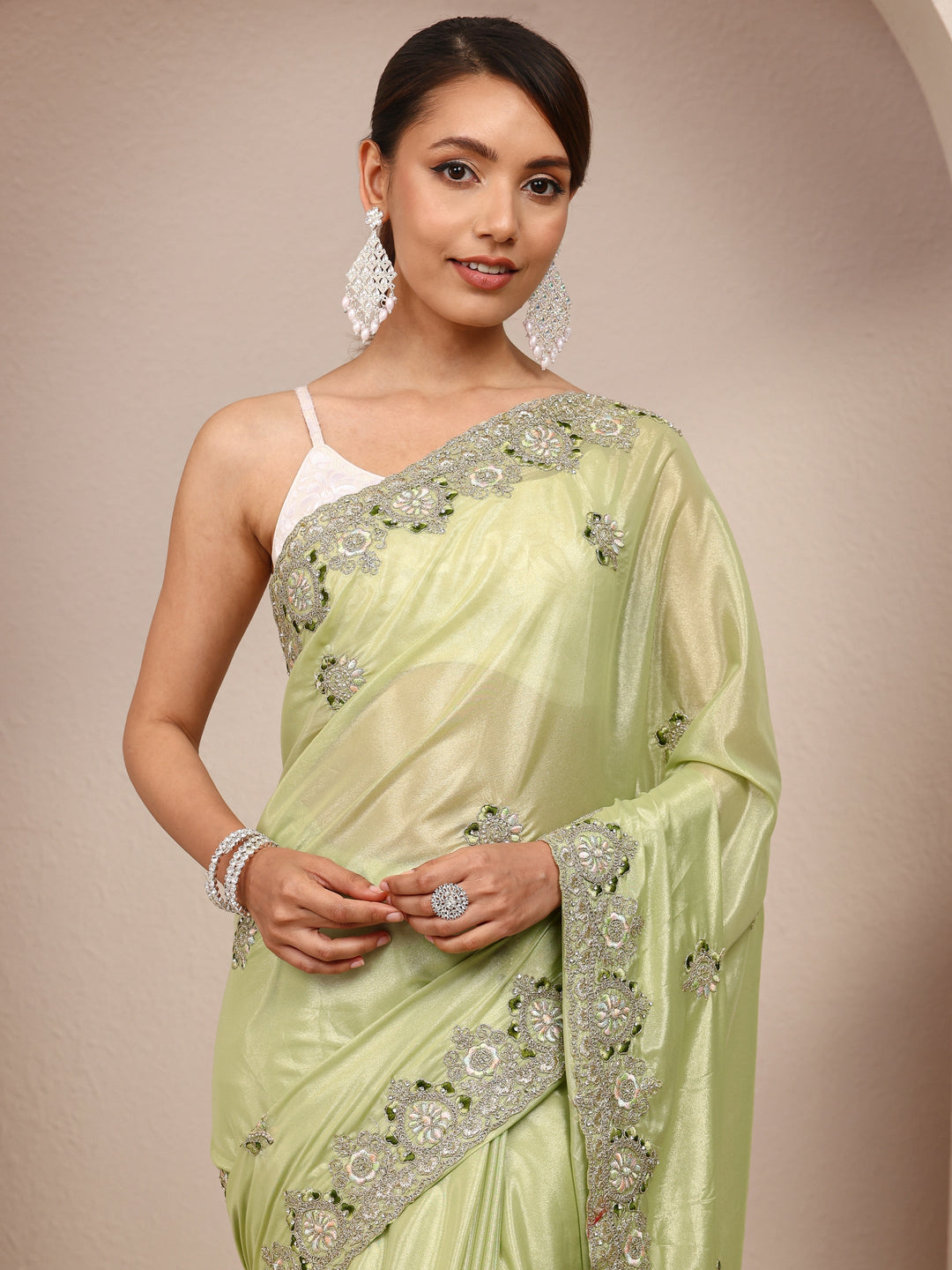  Green Floral Embroidered Silk Blend Saree 
With Unstitched Blouse Piece 