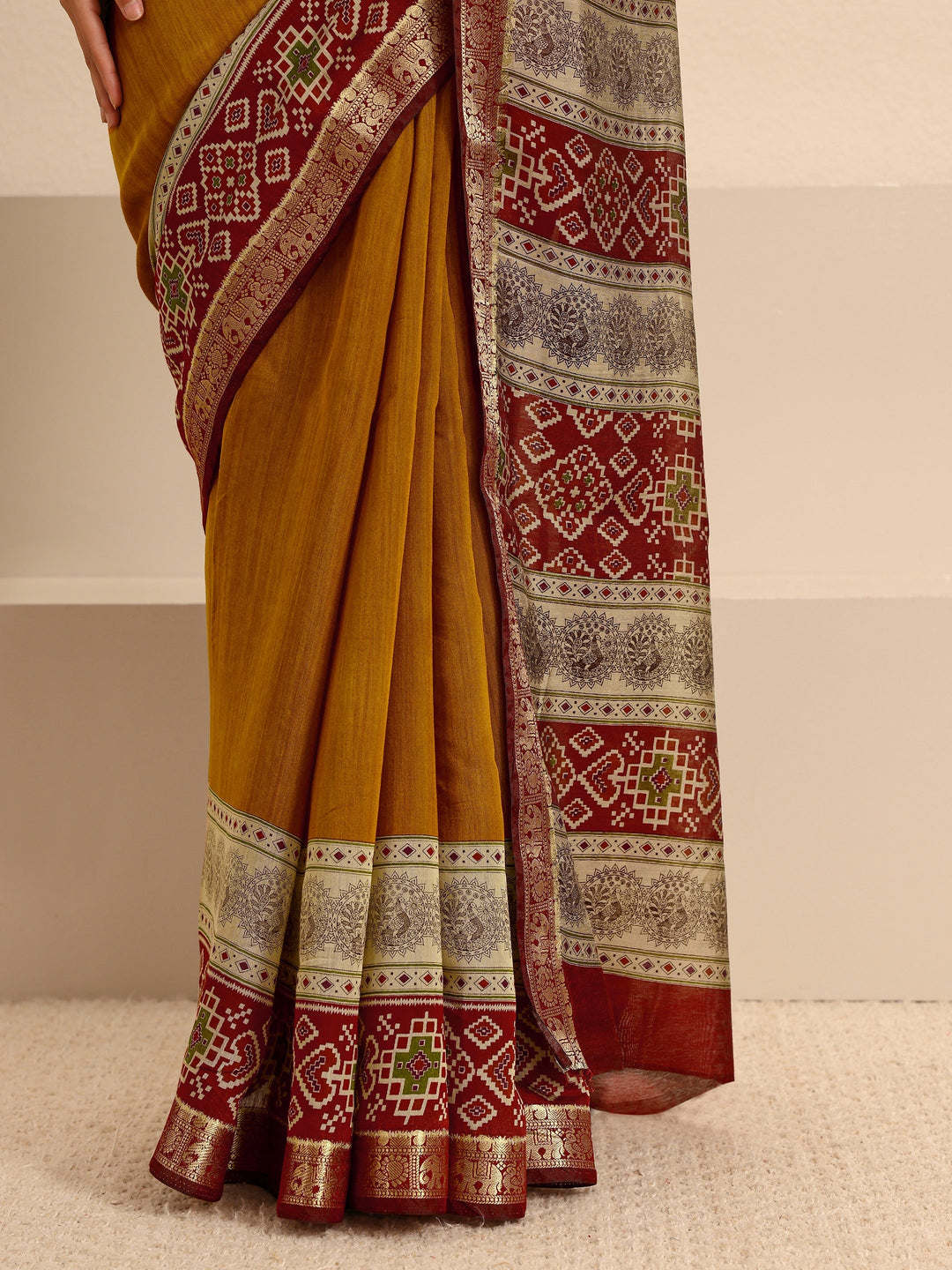  Mustard Silk Blend Patola Saree With Unstitched Blouse Piece 