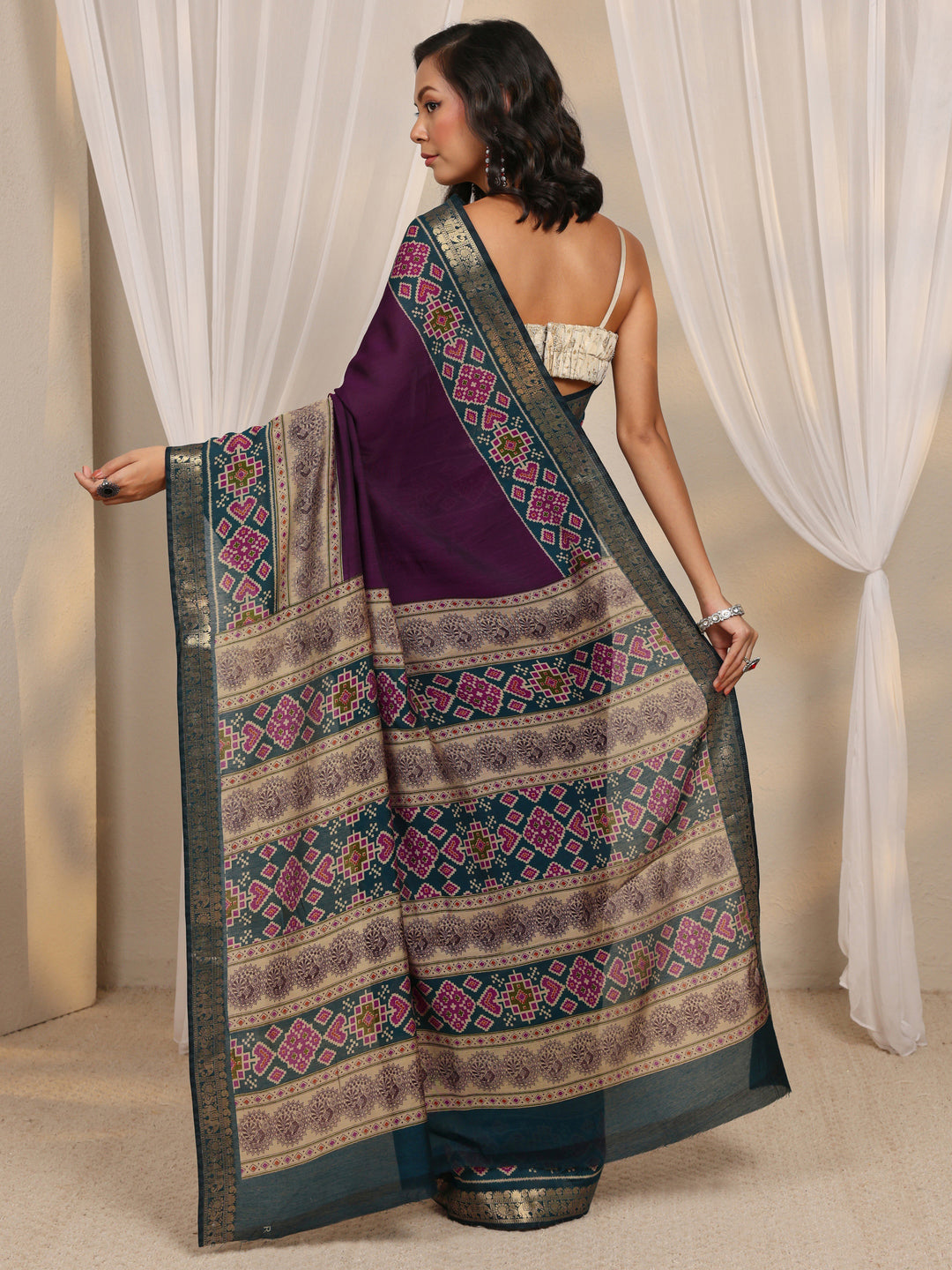  Burgundy Ethnic Printed Silk Blend Saree With Unstitched Blouse Piece 