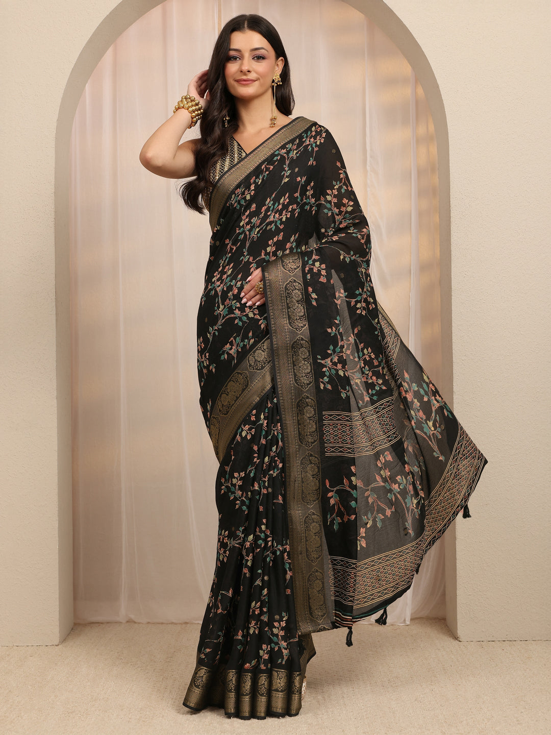 Black Floral Printed Silk Blend Saree 
With Unstitched Blouse Piece 