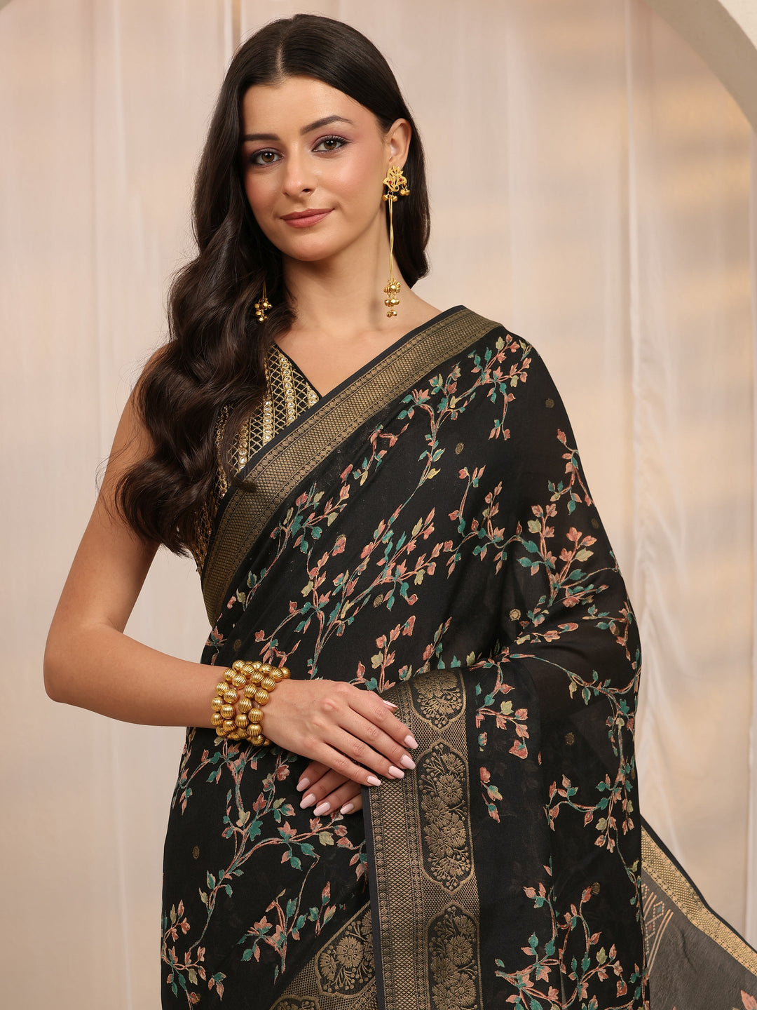  Black Floral Printed Silk Blend Saree 
With Unstitched Blouse Piece 